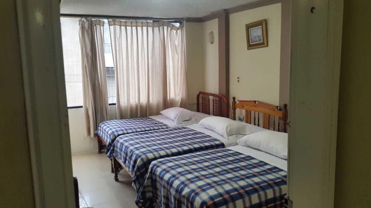 Varios Unihotel
