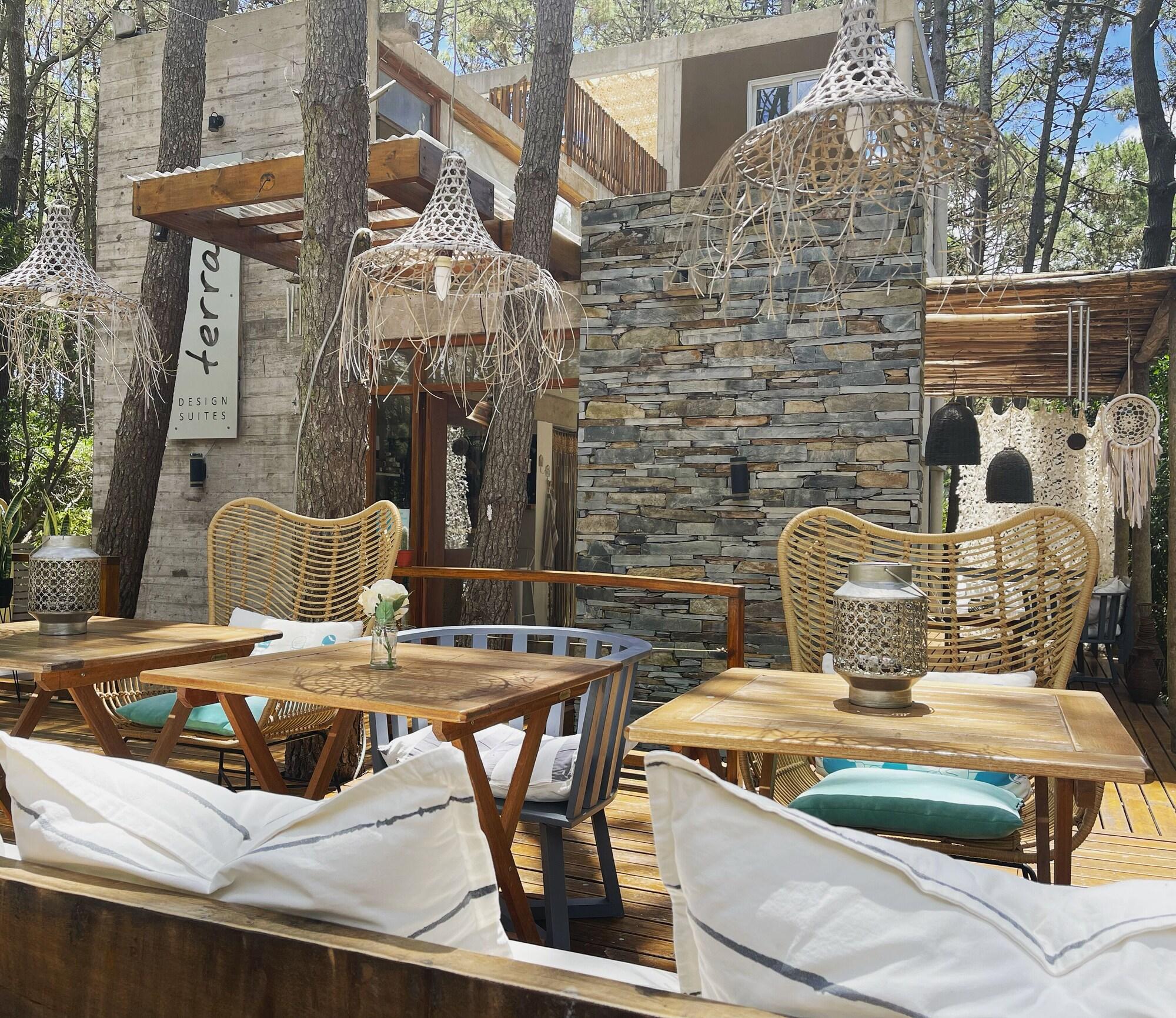 Varios Terral Suites