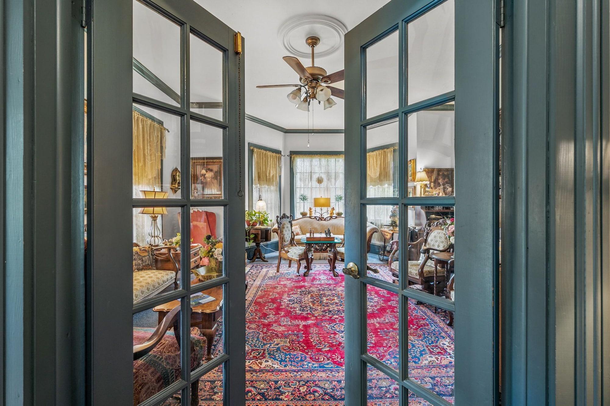 Bar/Salón Goodbread House Bed & Breakfast Inn