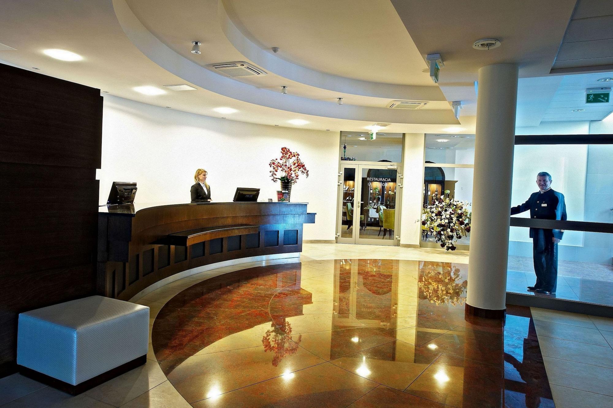 Vista Lobby Hotel Prezydencki