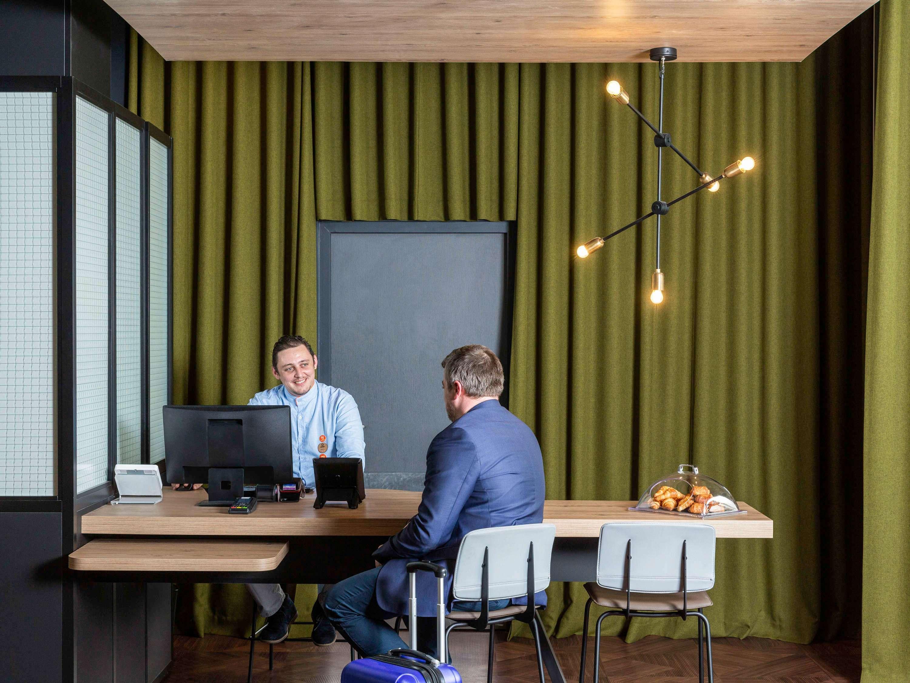 Vista Exterior Aparthotel Adagio Access Palaiseau Saclay