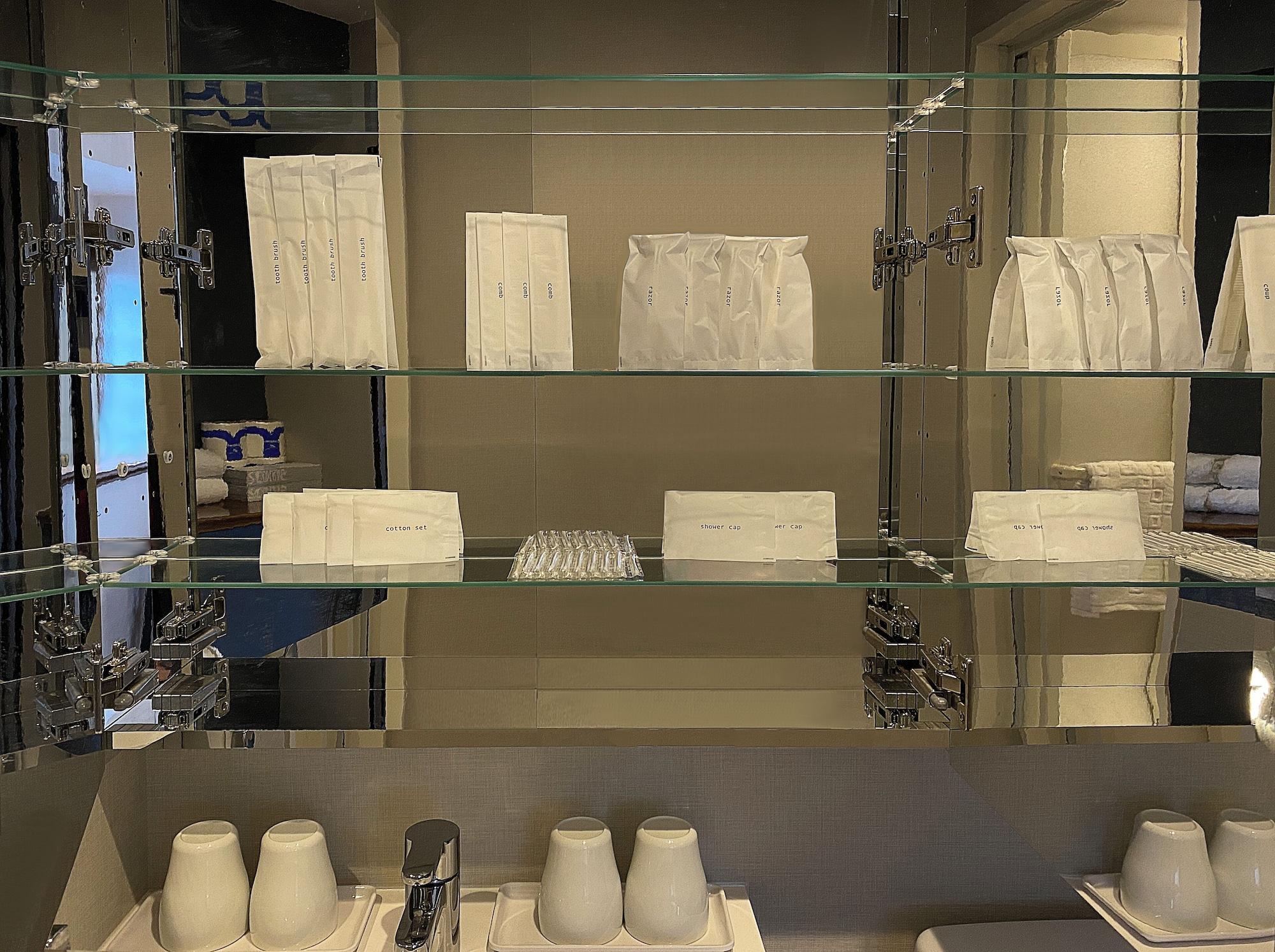 Equipamiento de Habitación My Home Inn Izumisano