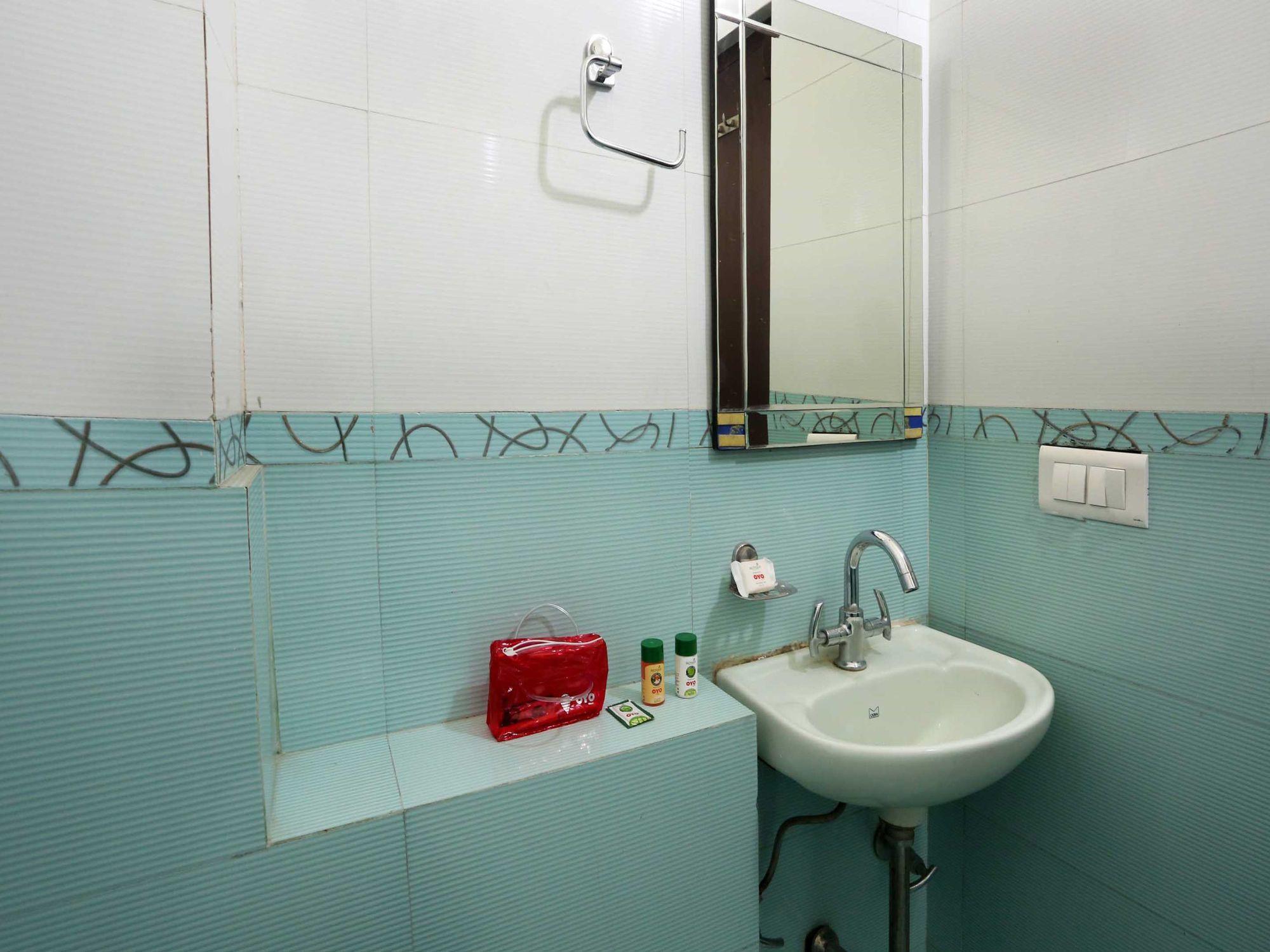 Set de Habitación OYO 11668 Hotel Good Times