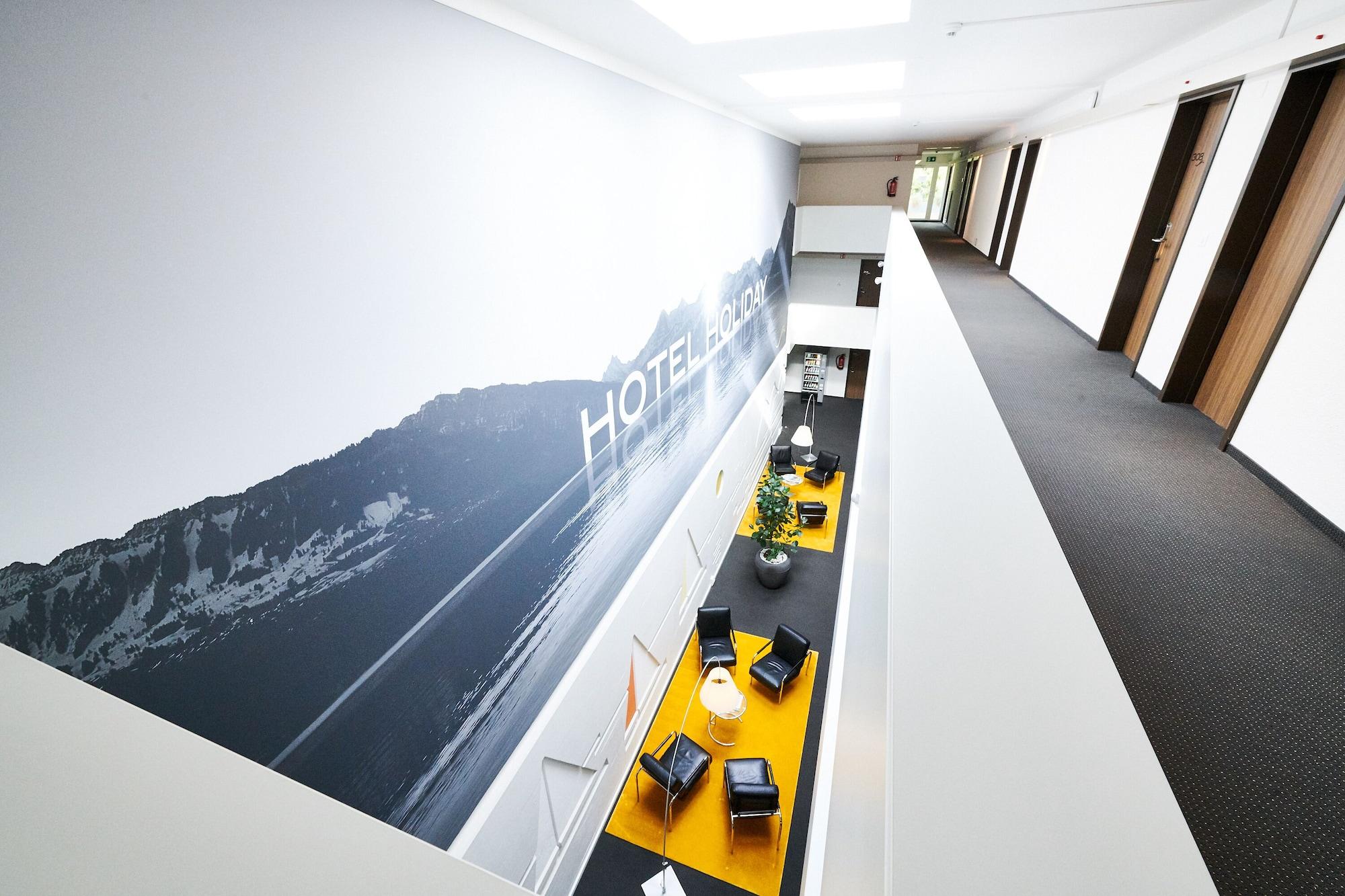 Bar/Salón Hotel Holiday