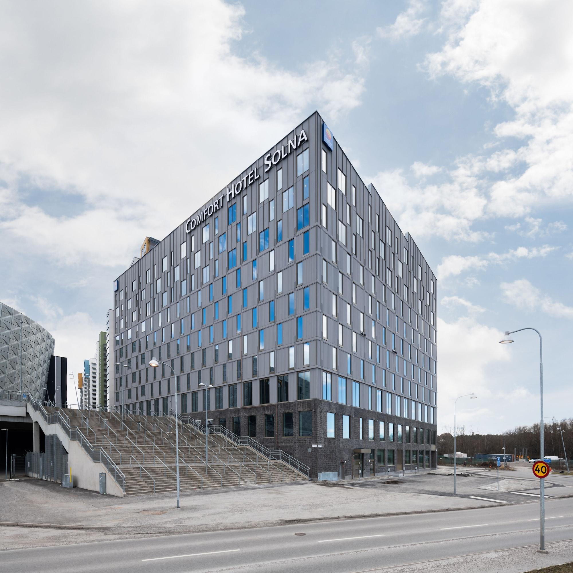 Vista Exterior Comfort Hotel Solna Arenastaden