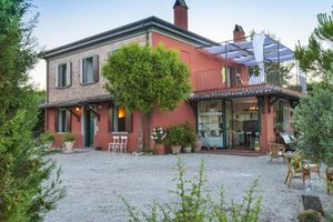 Alquiler Vacacional - Holiday Home in San Giovanni in Marignano With Garden