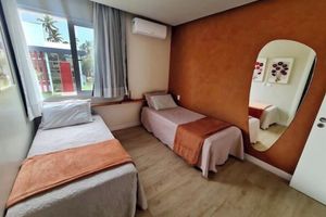 Alquiler Vacacional - Casa Design, 5 suites, securely, near the sea