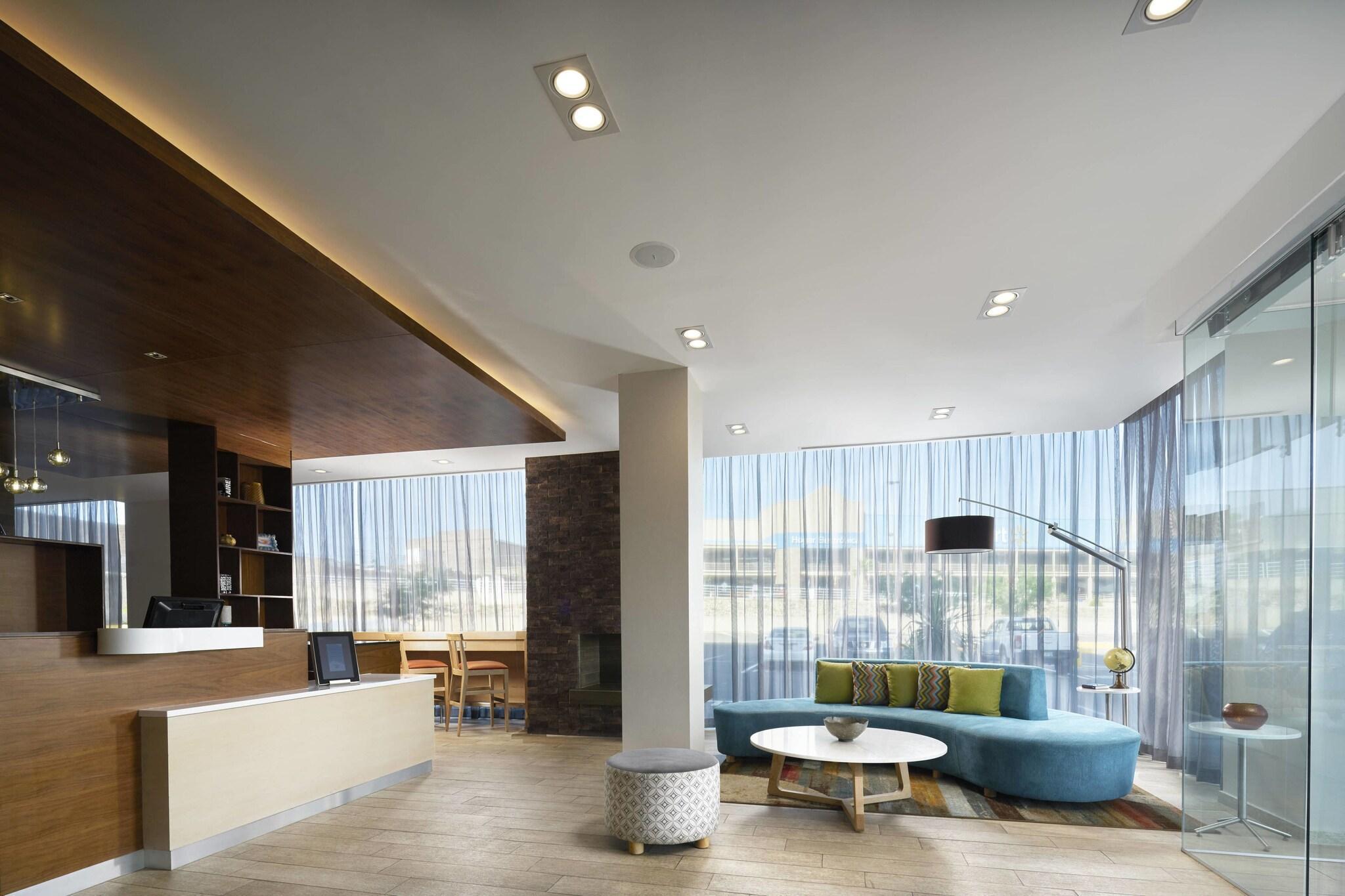 Vista Lobby Fairfield Inn & Suites by Marriott Nogales