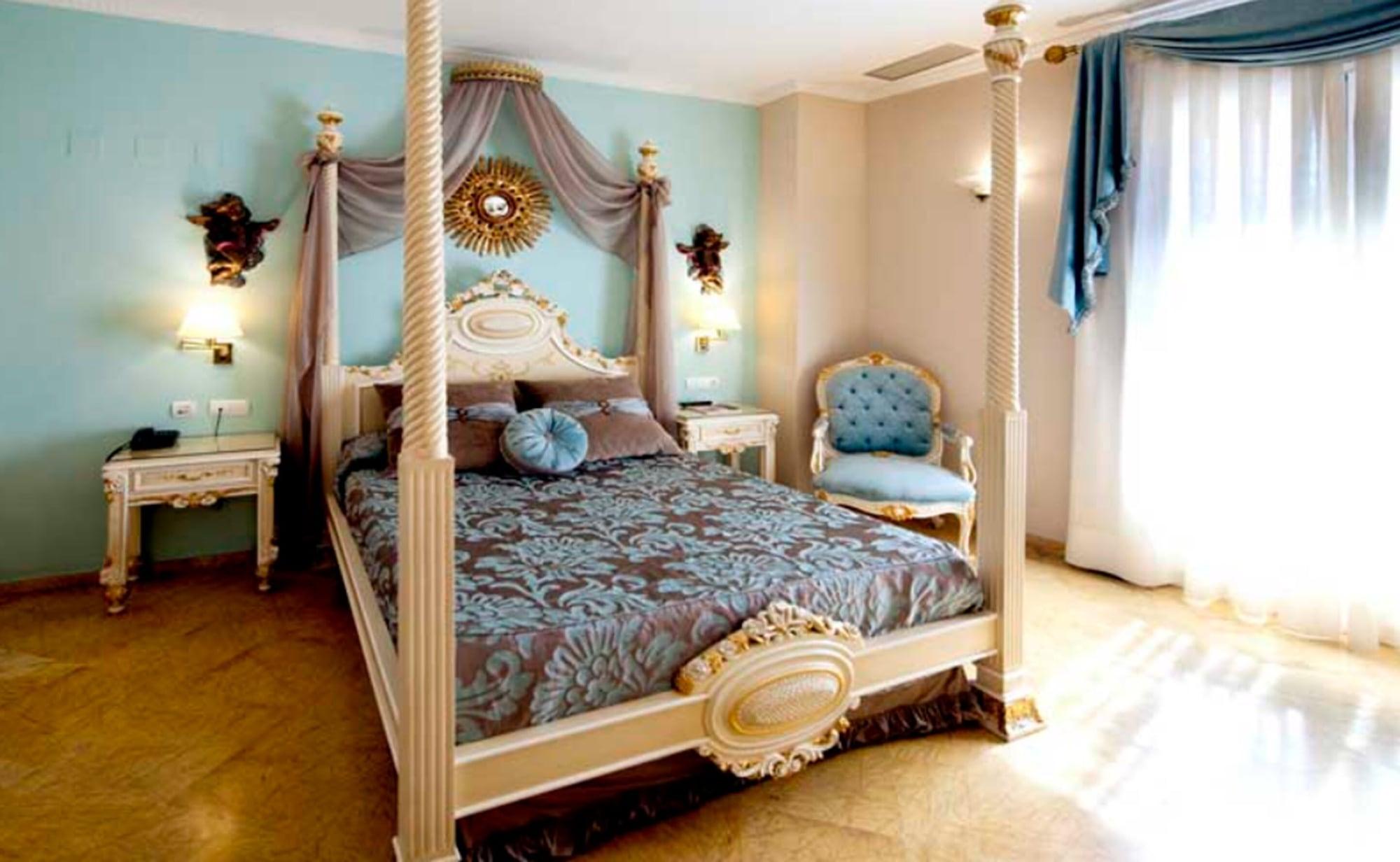 Varios Adriano Hotel Boutique Sevilla