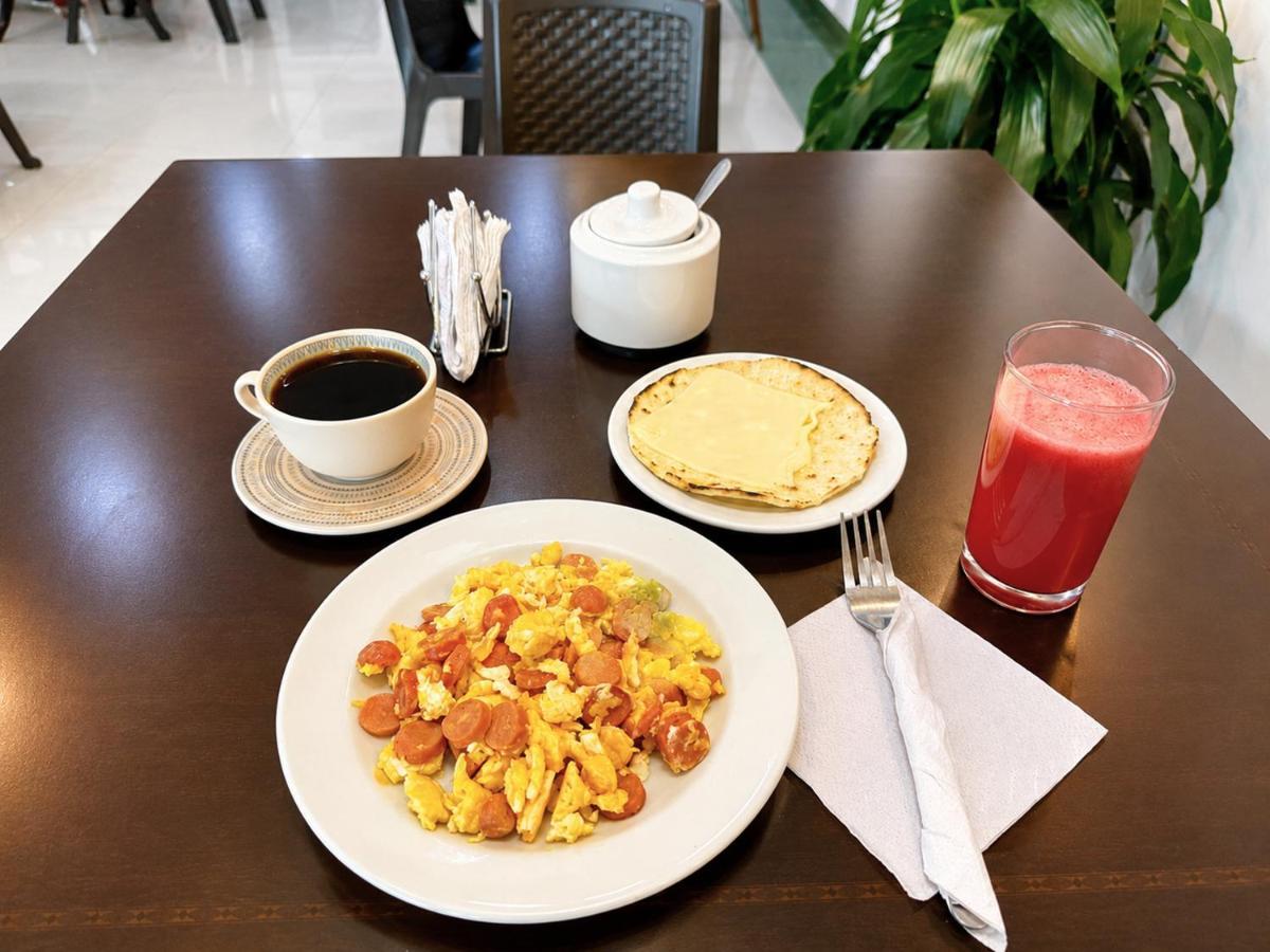 Restaurant Hotel Prince Plaza - Laureles