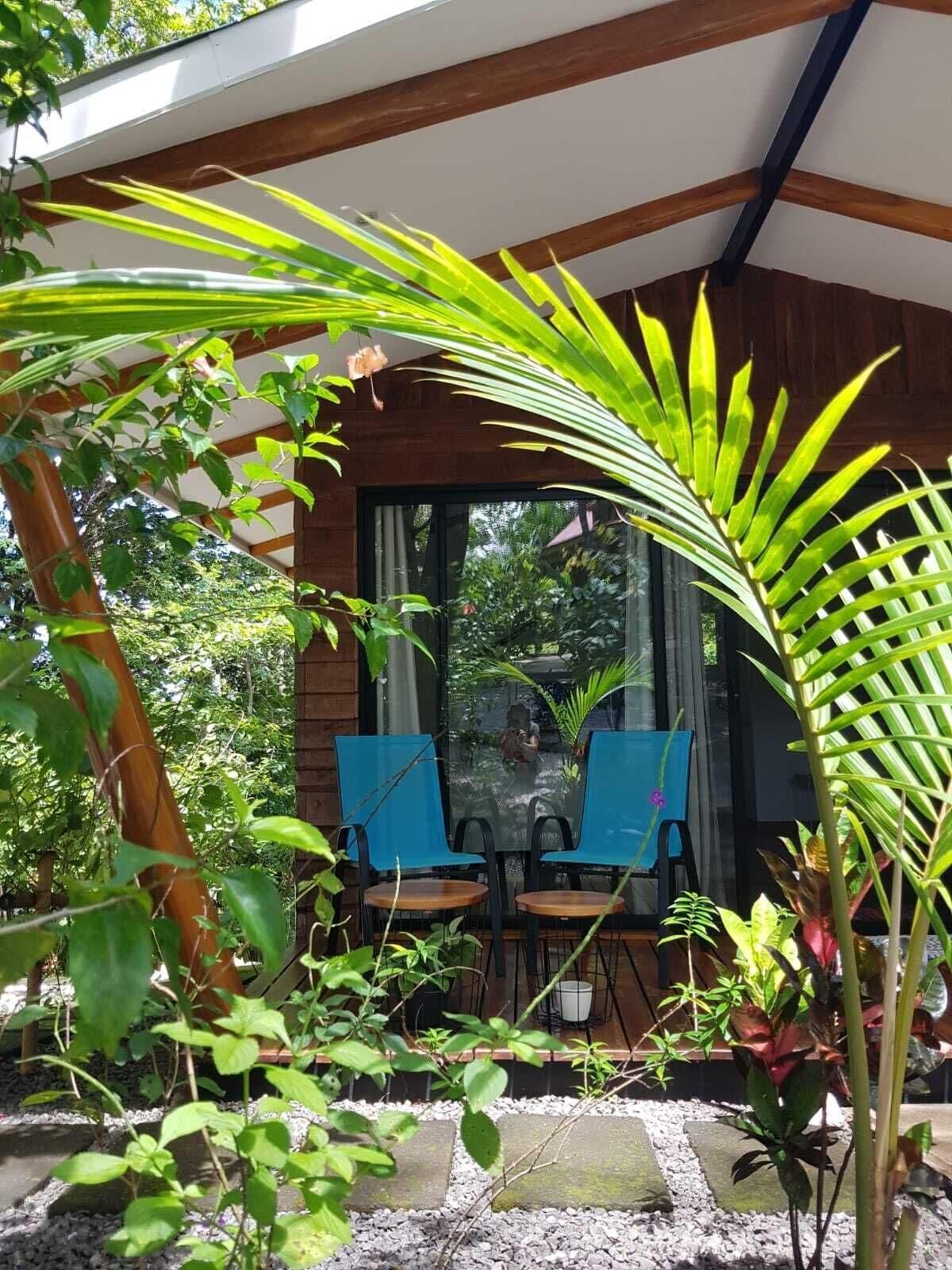 Varios Baliyana Lodge