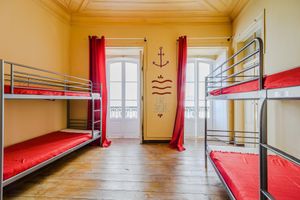 Alojamiento - Suntrap Hostel