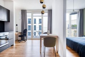 Alquiler Vacacional - Charming Mitte Studio with Apple Store in building, by Blueground