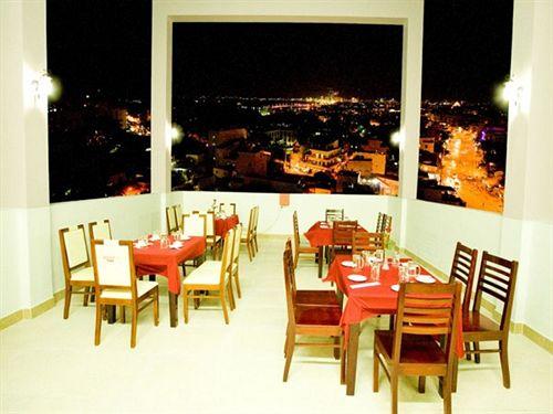 Comodidades del Alojamiento Ngoc Hong Hotel
