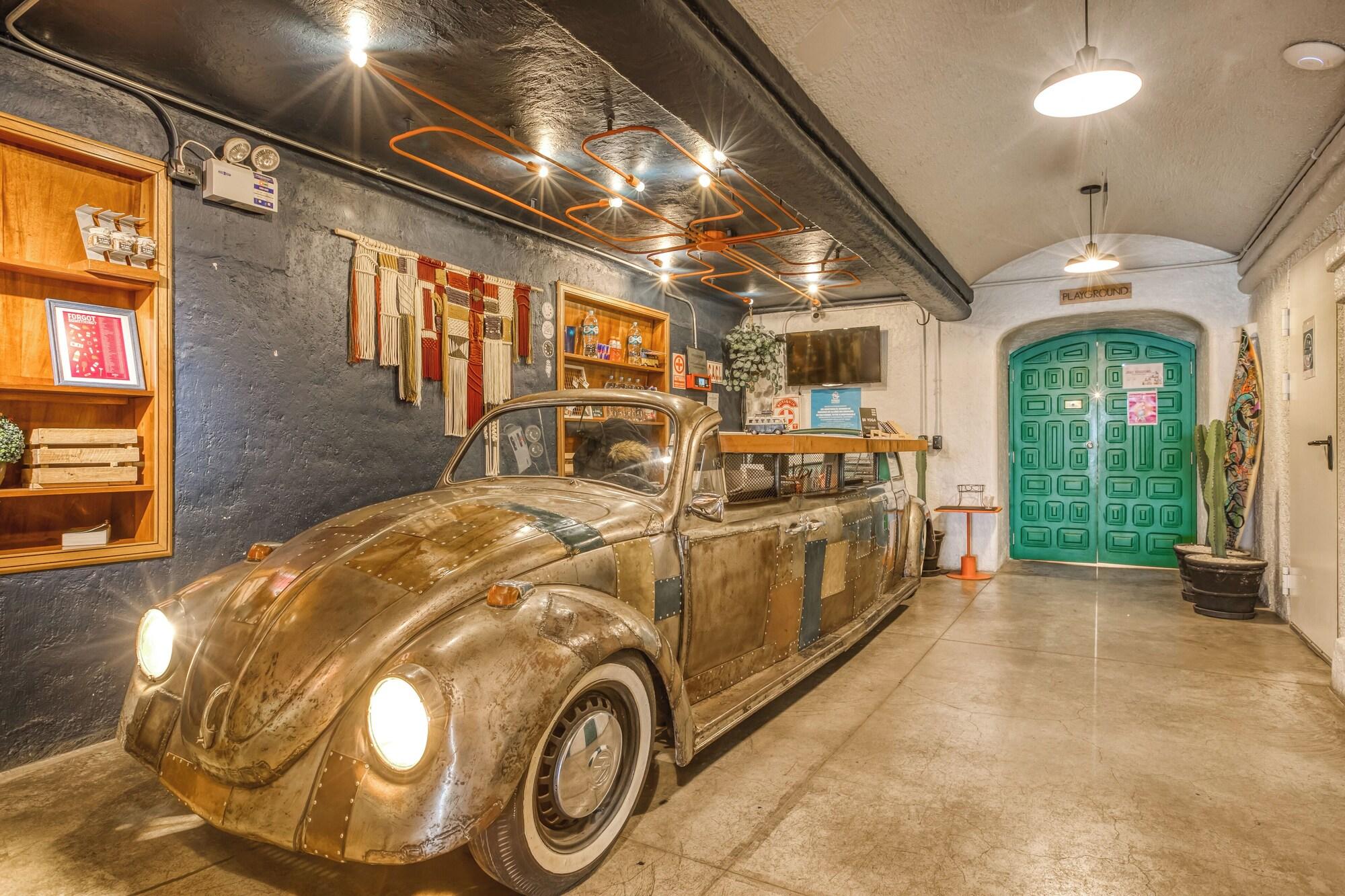 Vista Lobby Miraflores NAIA Apartments