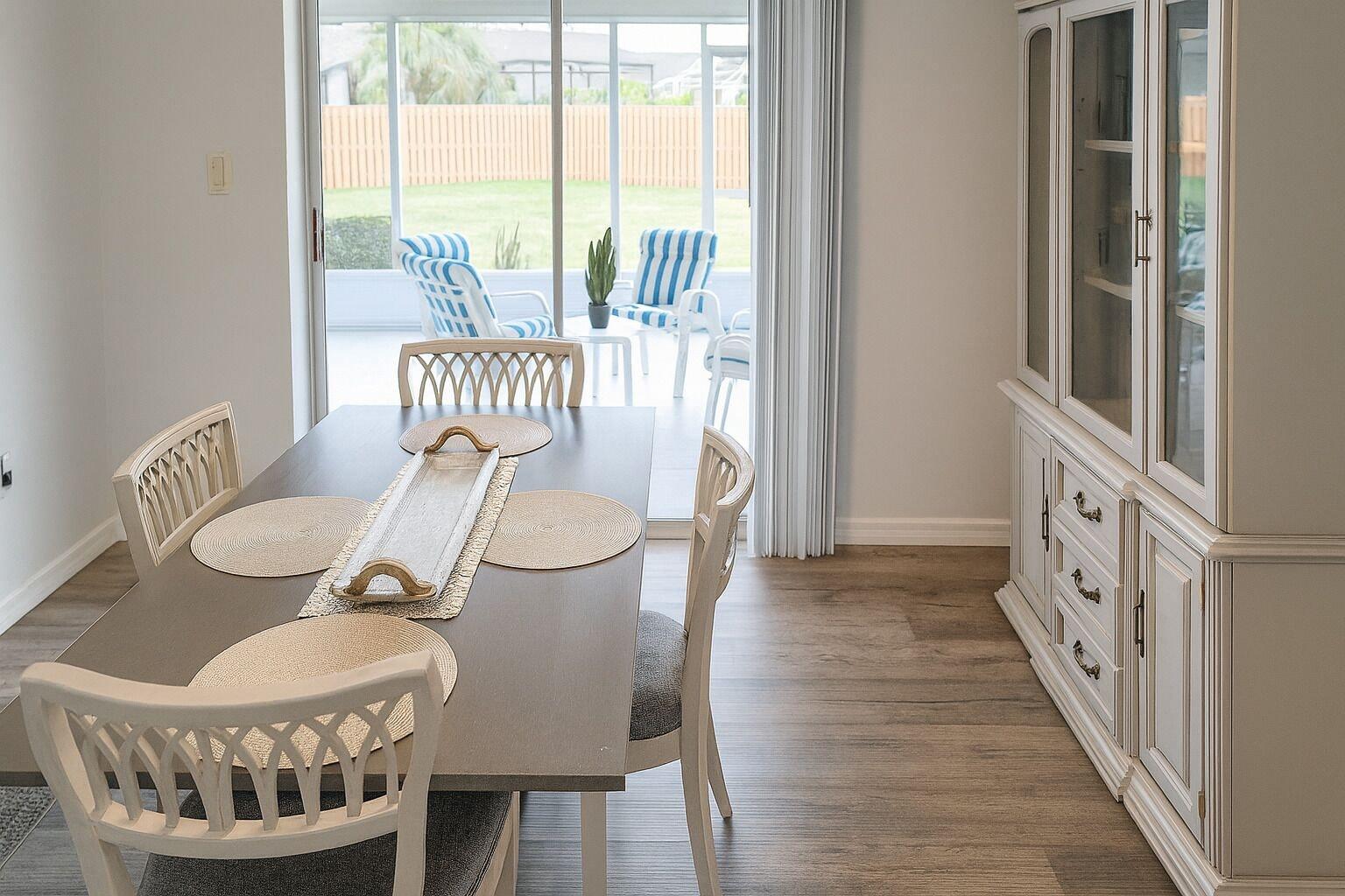 Restaurante Spacious Family Retreat Port Charlotte