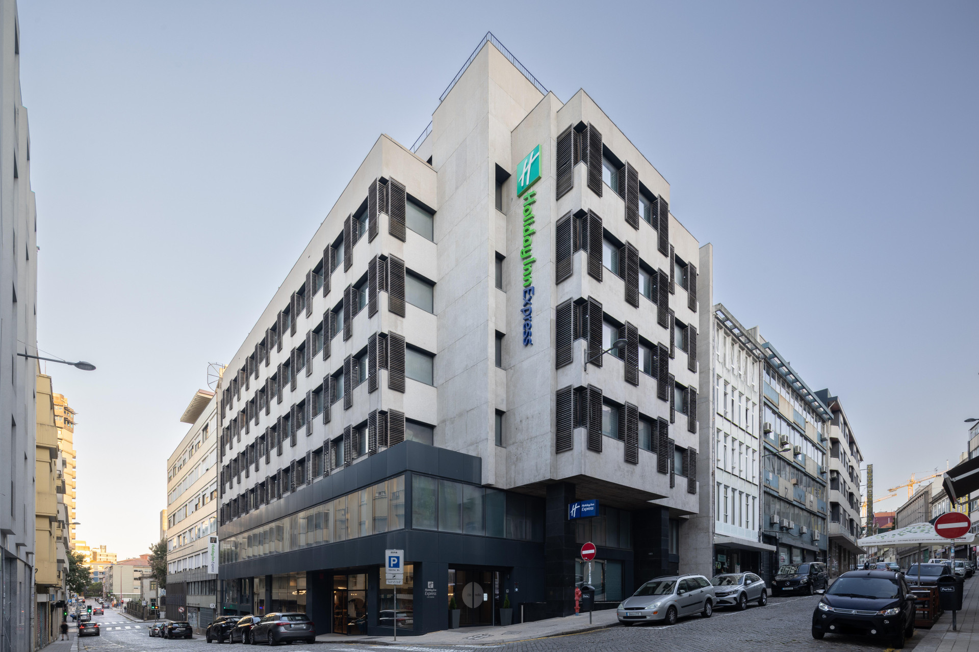 Vista Exterior Holiday Inn Express Porto City Center by IHG