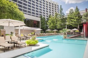 Alojamiento - Omni Houston Hotel
