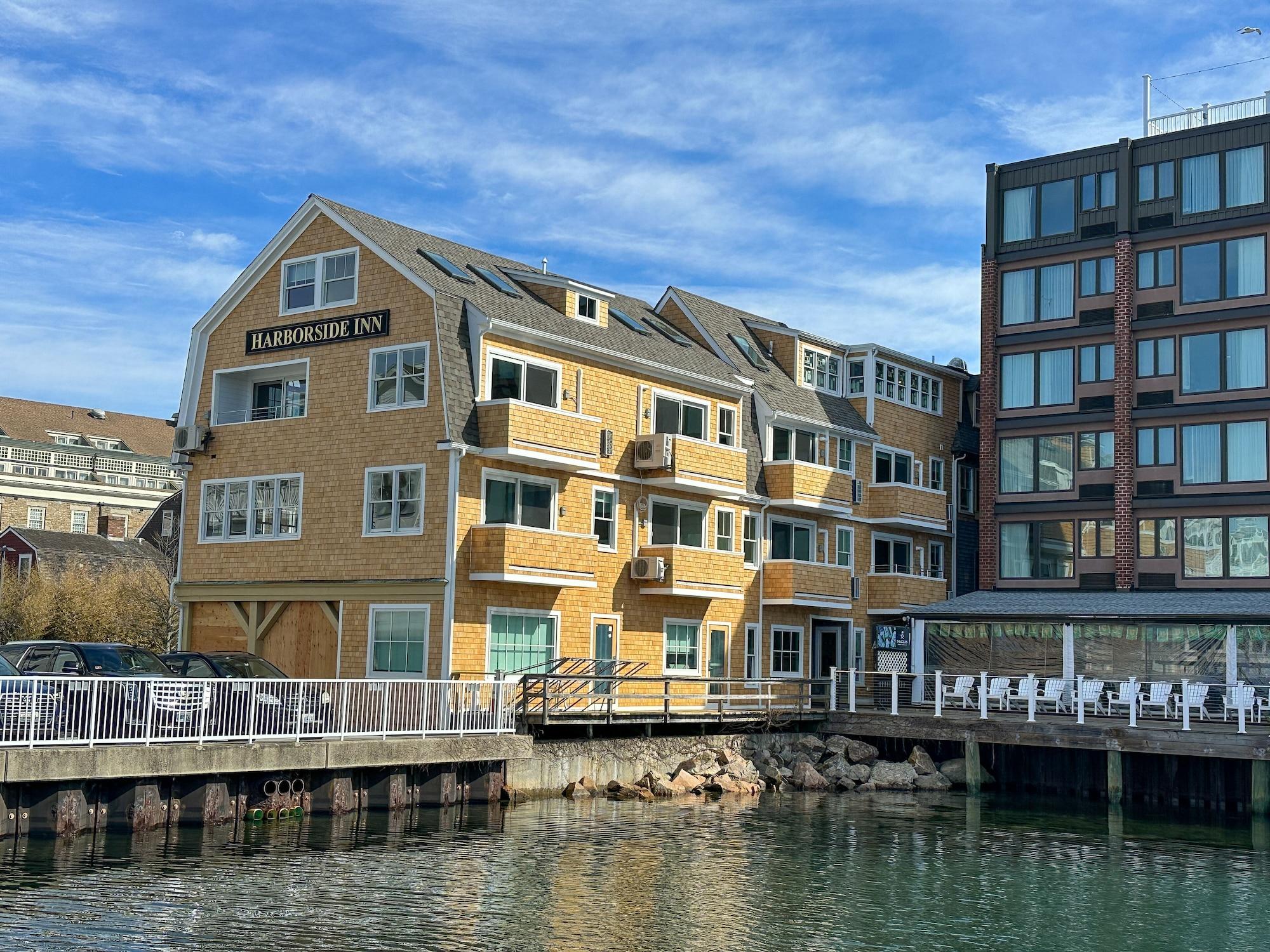 Vista Exterior Harborside Inn