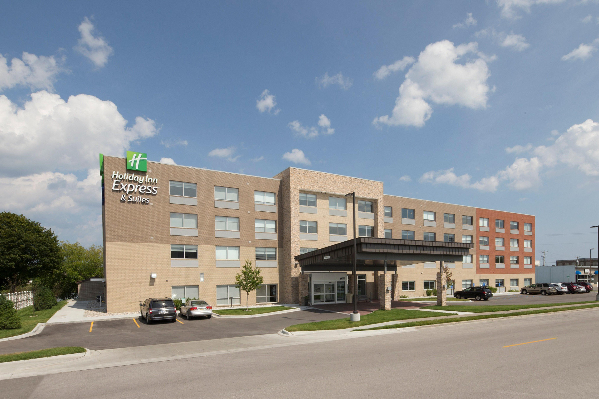 Vista Exterior Holiday Inn Express & Suites Alpena - Downtown by IHG