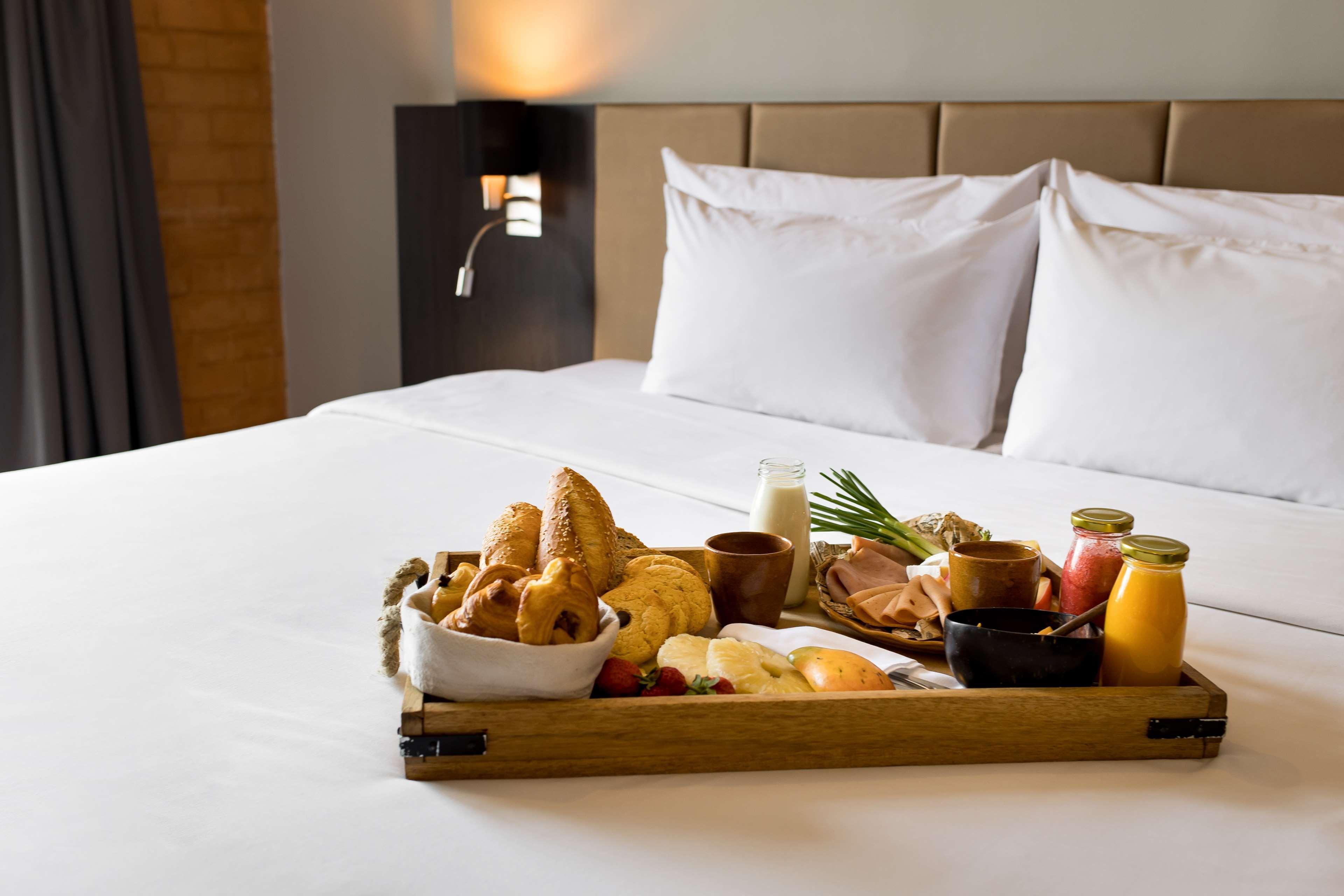 Restaurant Radisson Hotel Tamboho Waterfront Antananarivo