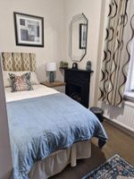 Alojamiento - Warwick Lodge Guesthouse