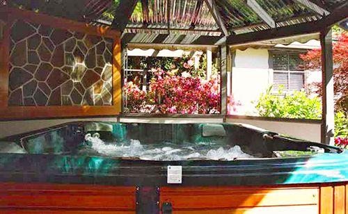 Vista Piscina Annie Roe's Luxury Bed & Breakfast