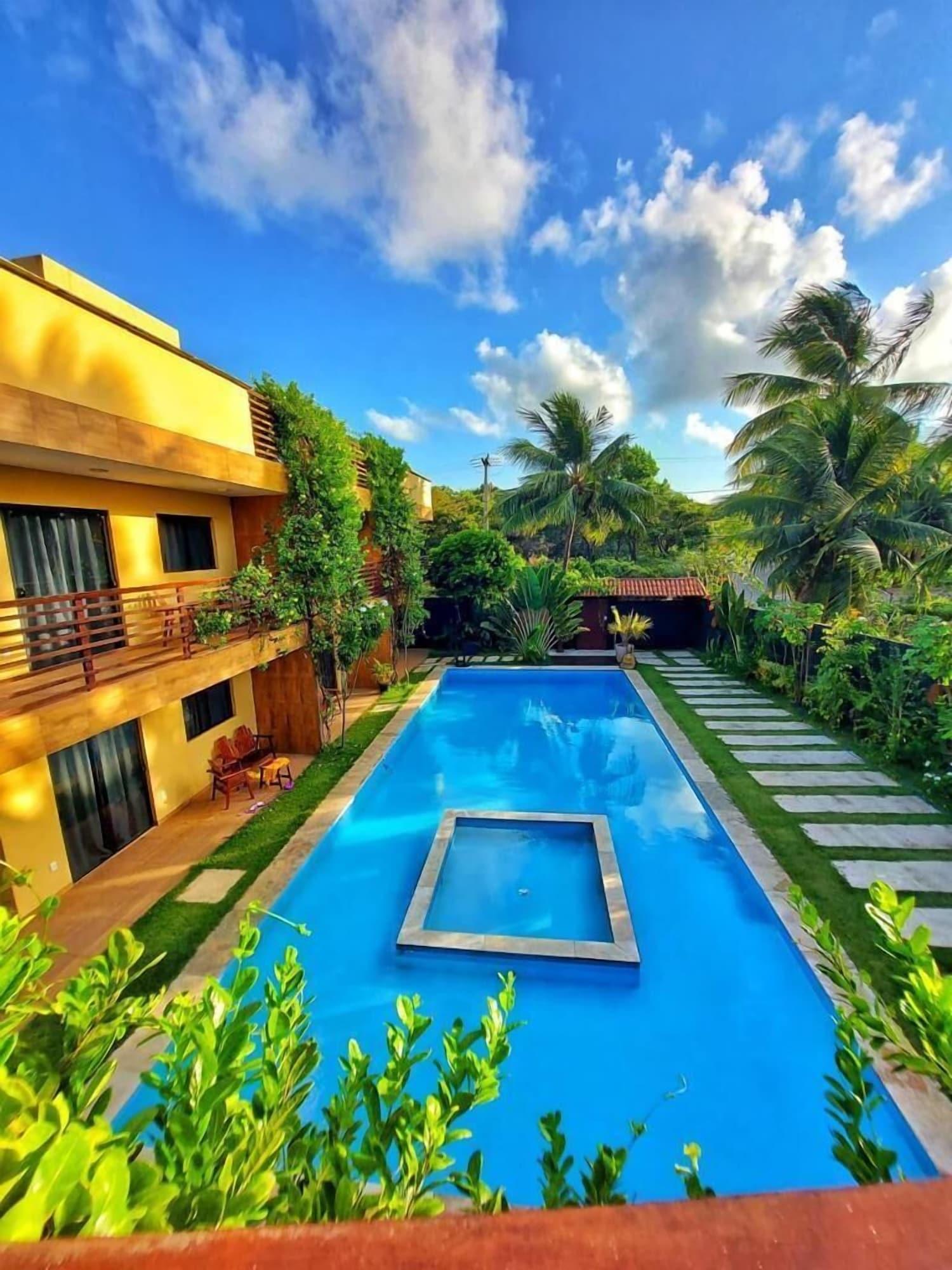 Vista Piscina Harmonia Flats