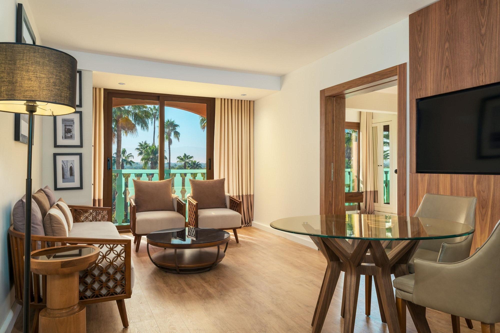 Equipamiento de Habitación Le Meridien N'fis