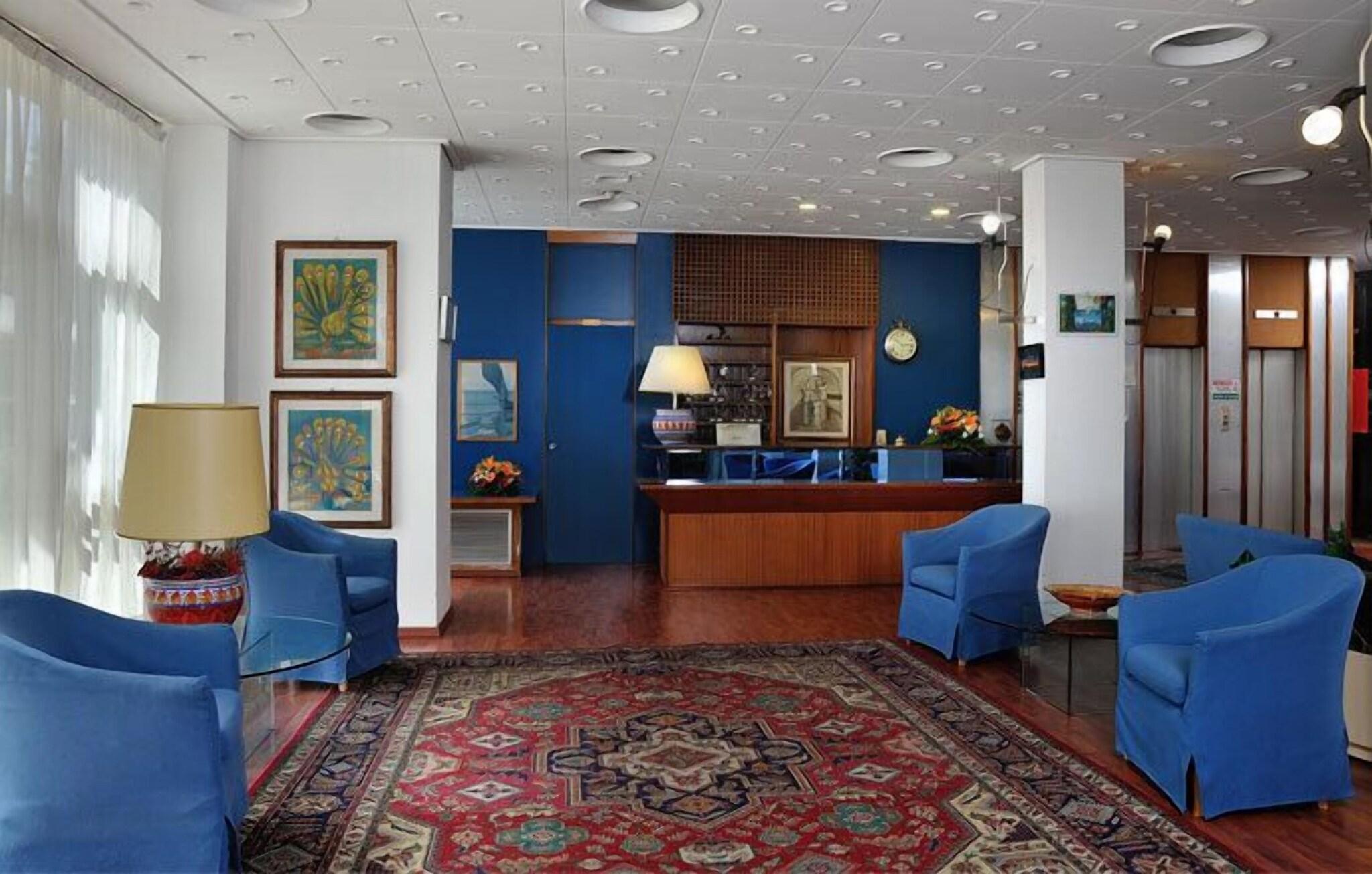 Vista Lobby Due Pavoni