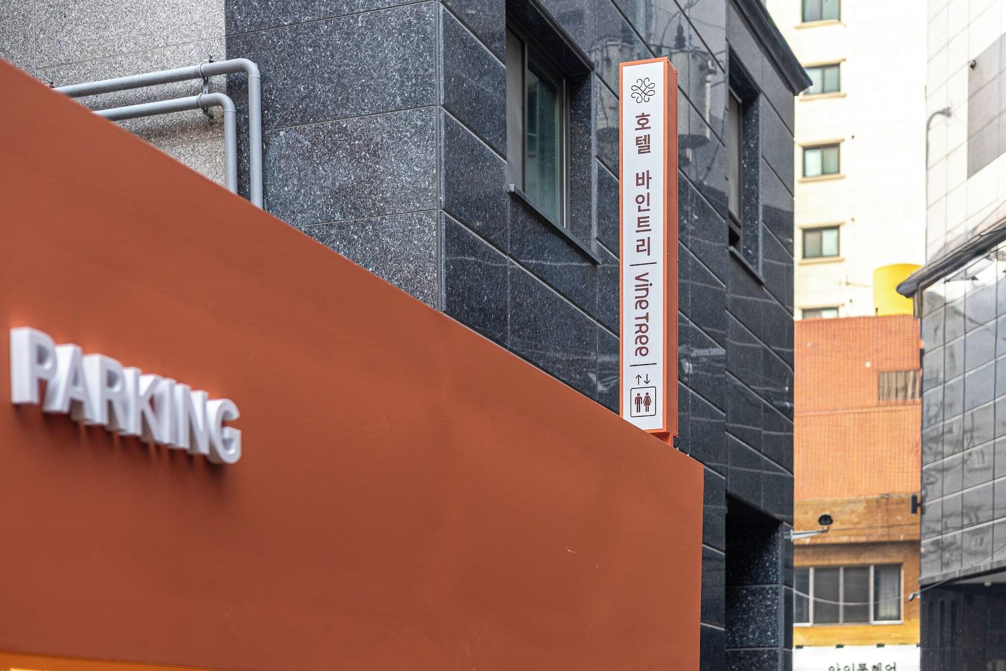 Vista Exterior Vinetree Boutique Hotel