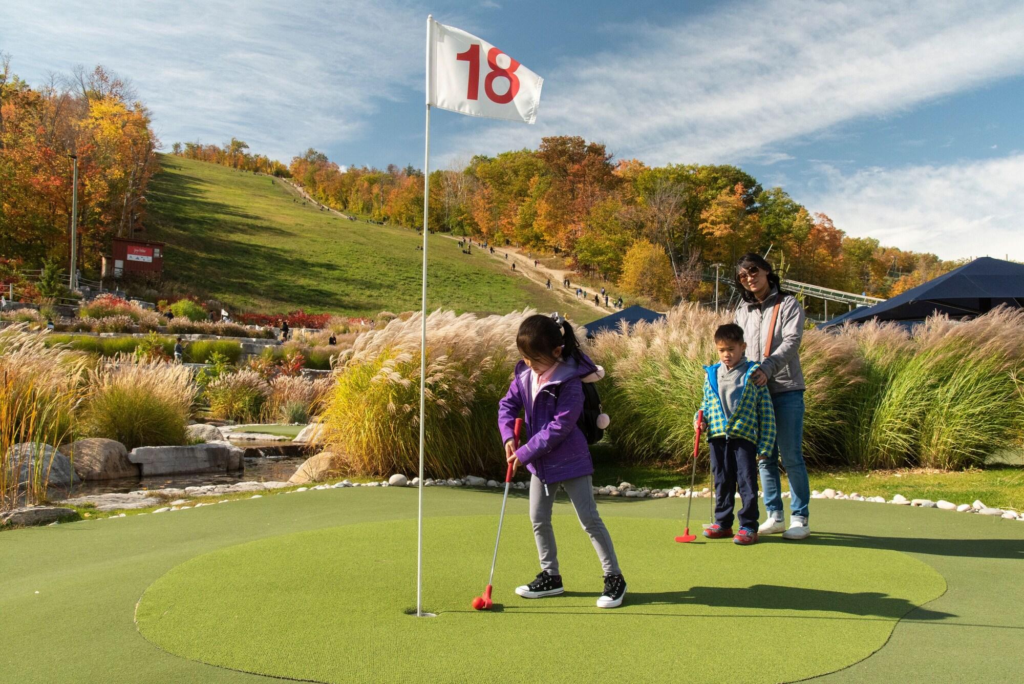 Campo de Golf Blue Mountain Resort Village Suites