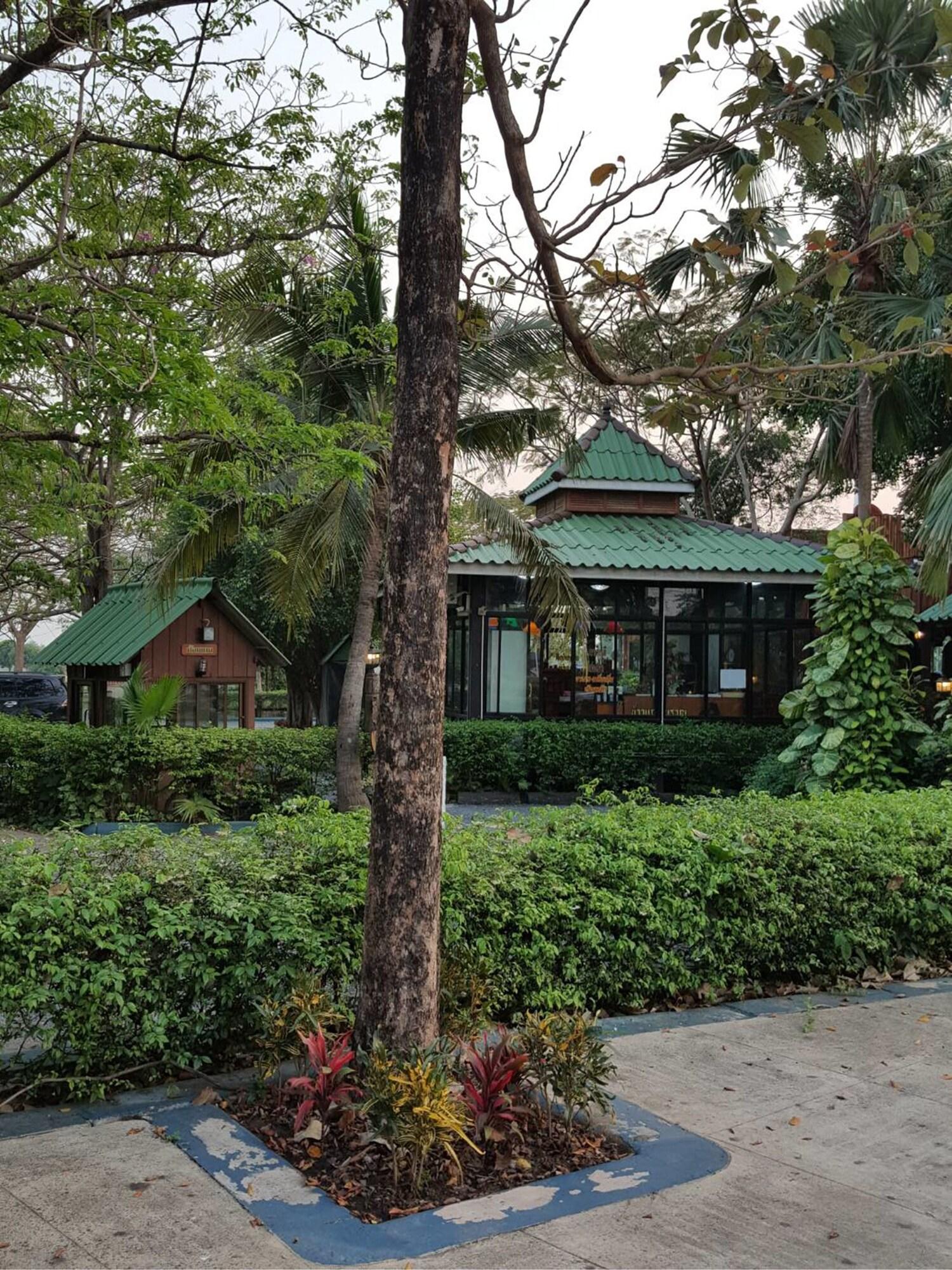 Vista Exterior S. Parsukdee Resort