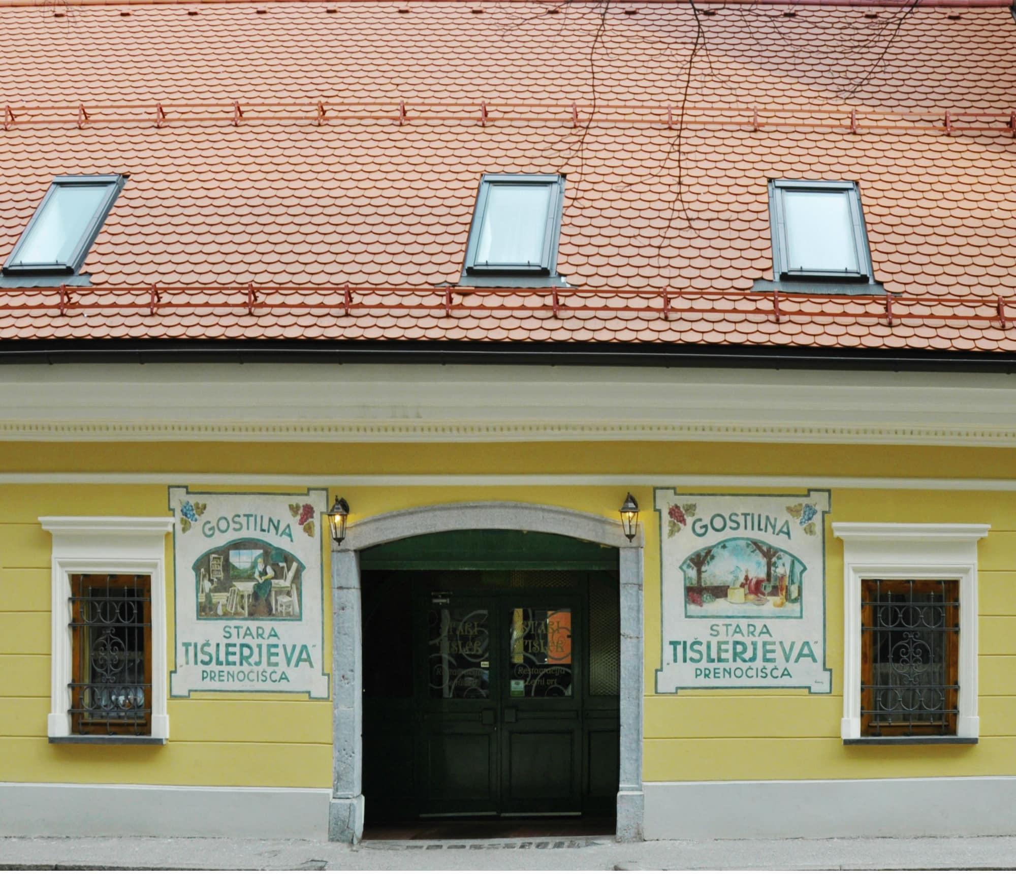 Varios Guesthouse Stari Tisler