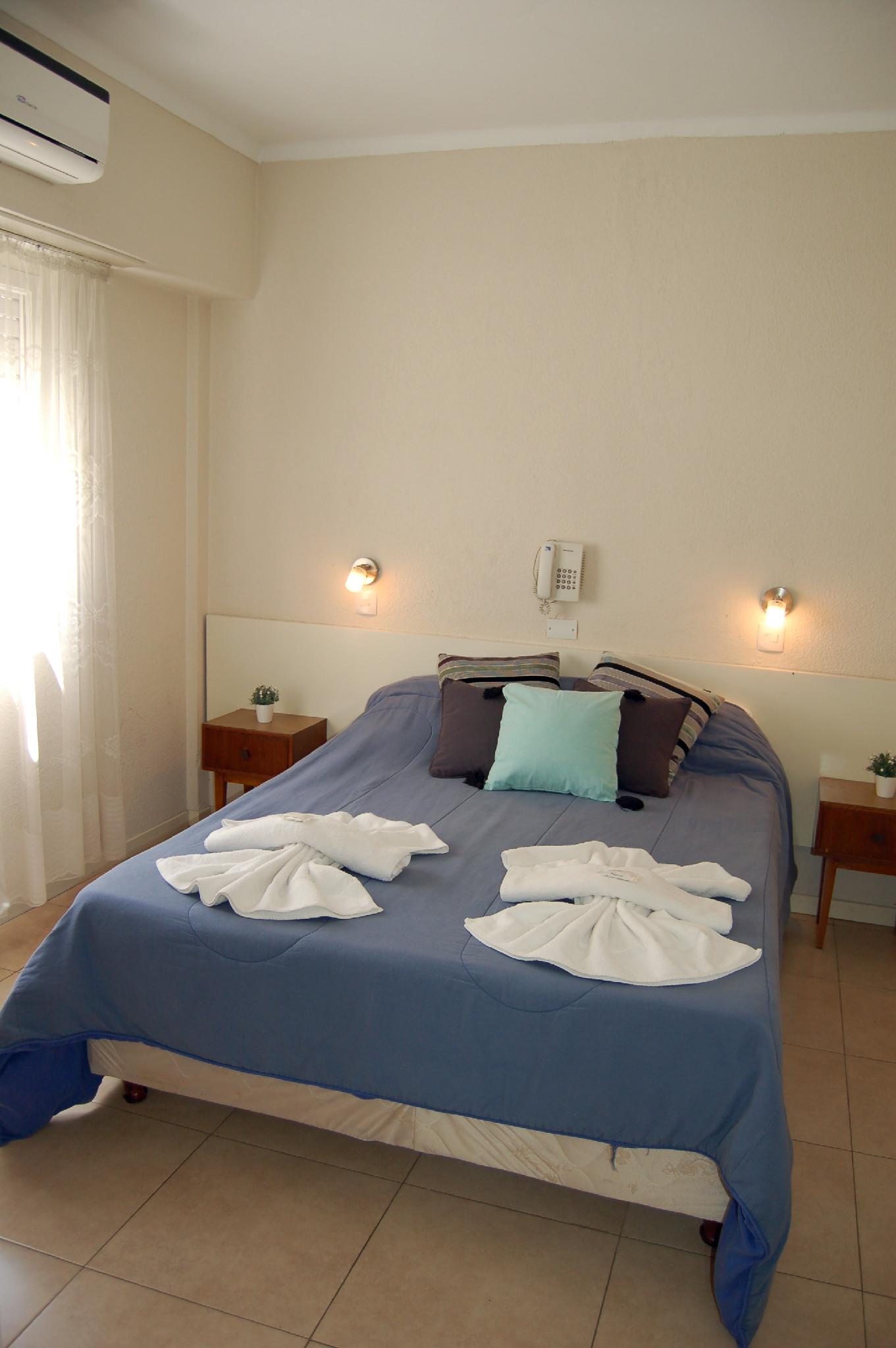 Habitación Hotel Ayres Uoetsylra
