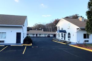 Alojamiento - AmeriVu Inn & Suites