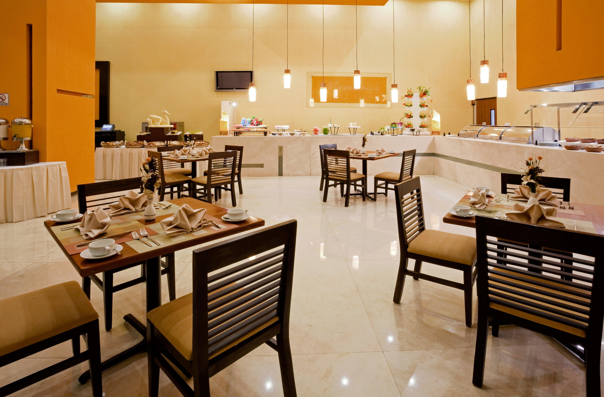 Restaurant Holiday Inn Puebla Finsa by IHG