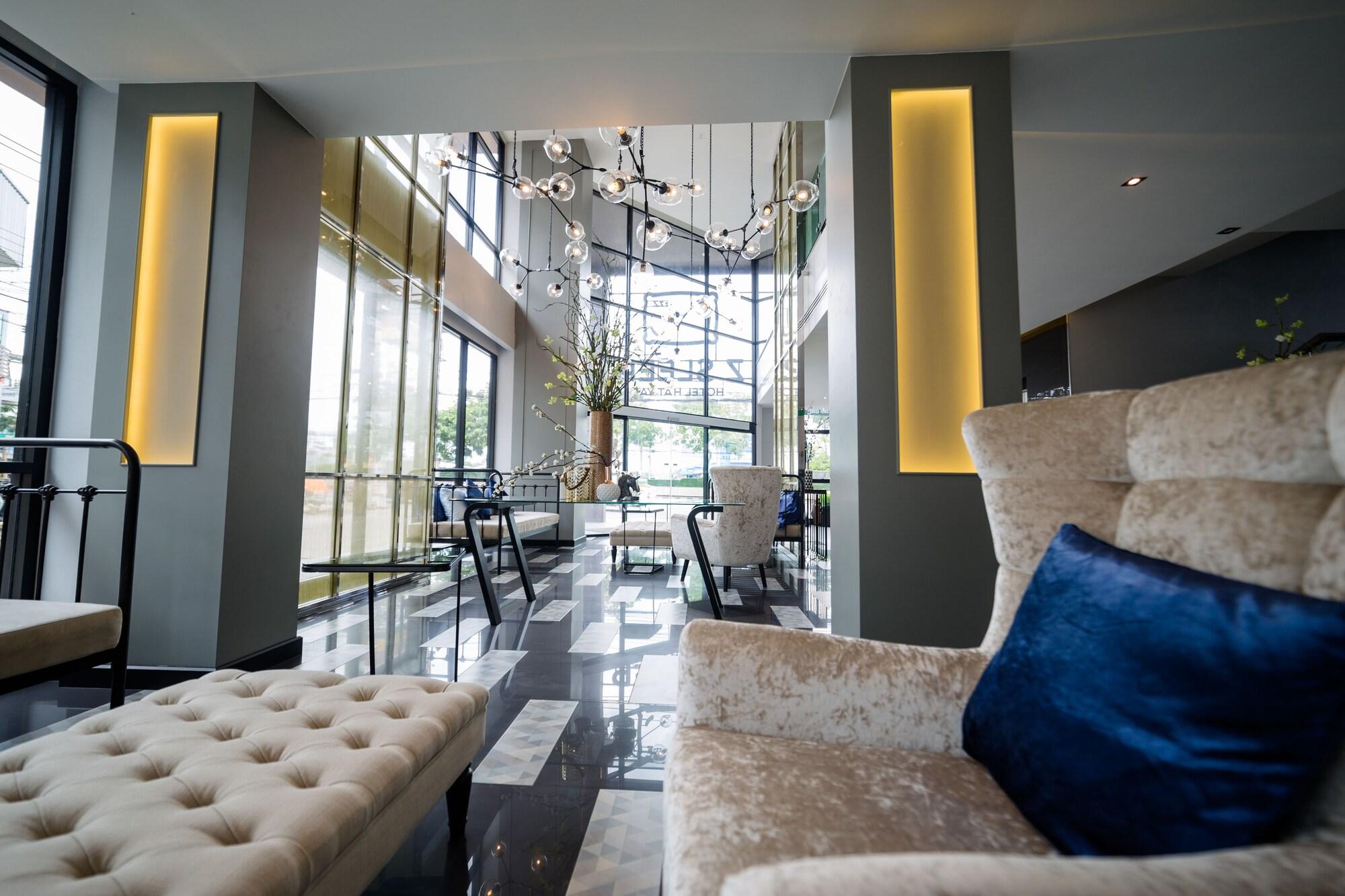 Vista Lobby Z Sleep Hotel