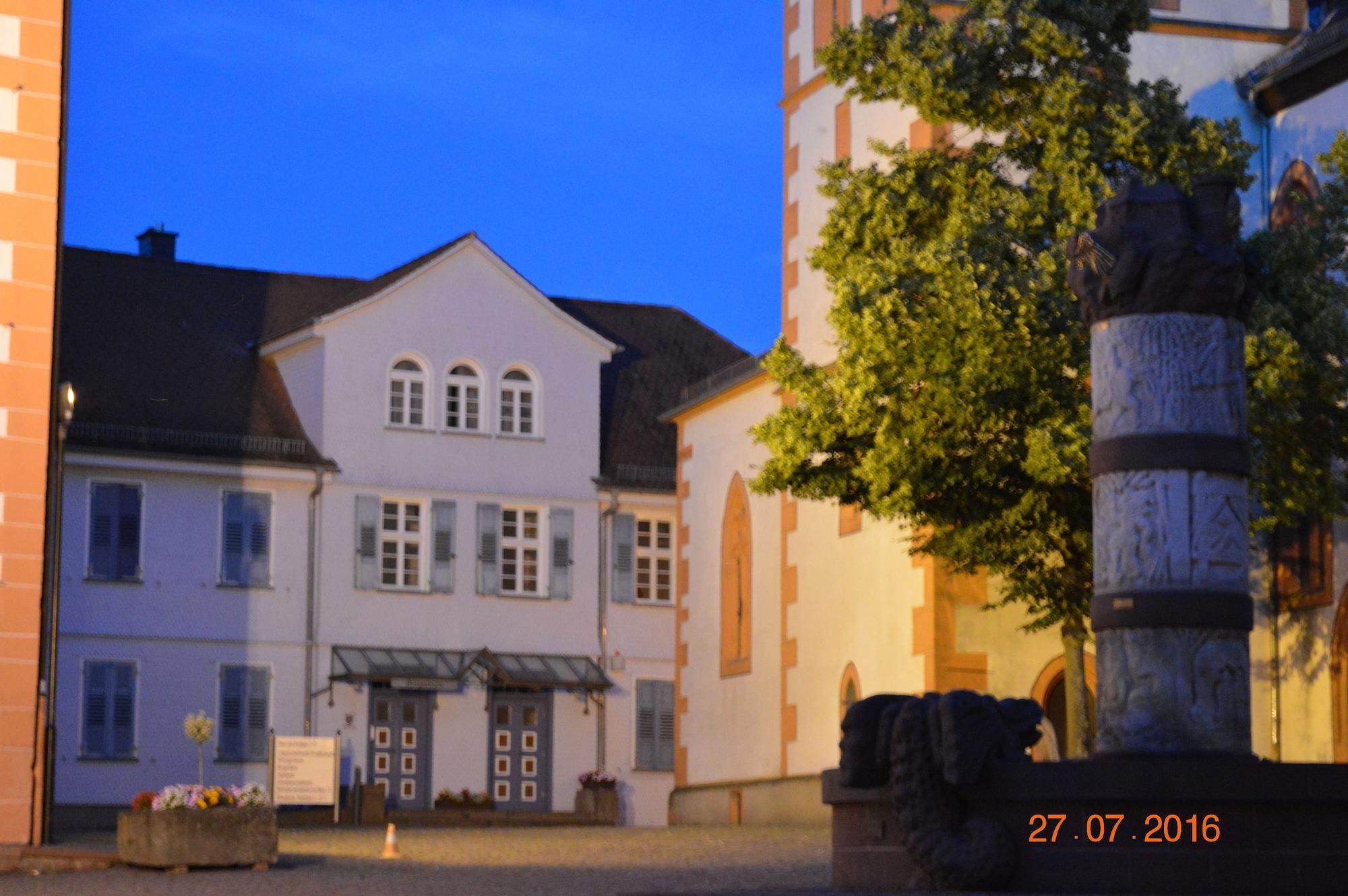 Varios Burgmannenhaus