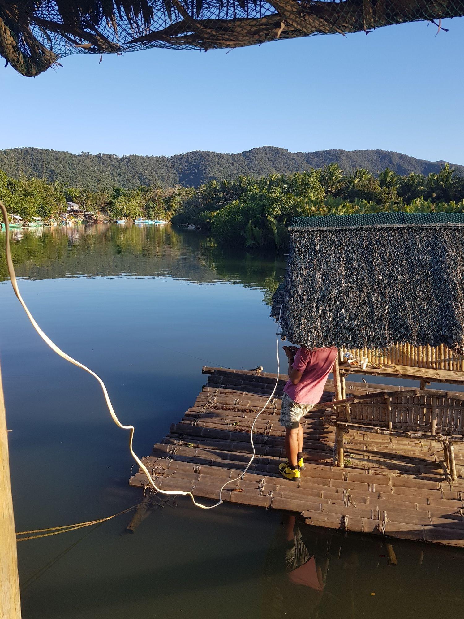 Varios Pleasant Valley Guesthouse - Baler