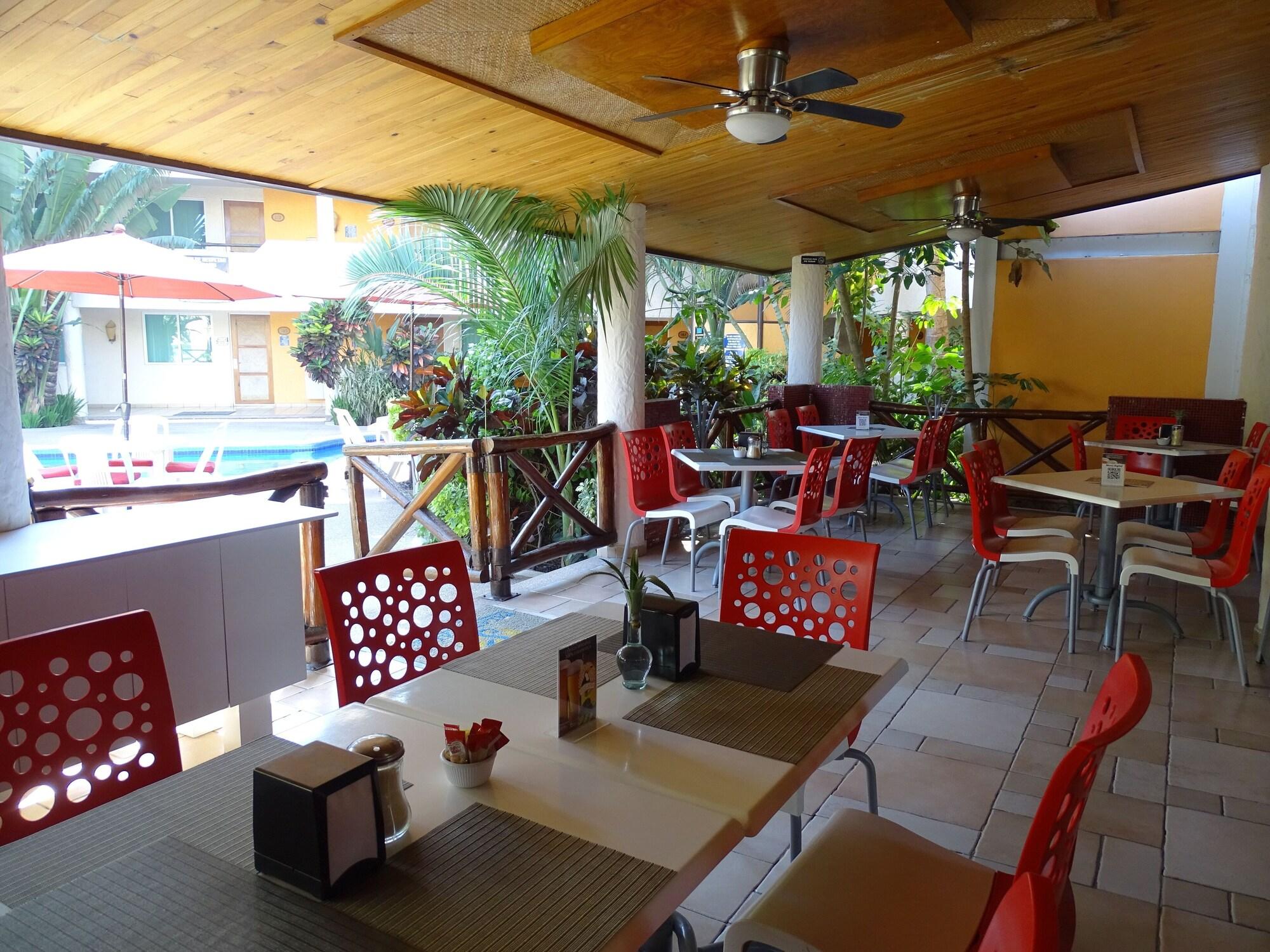 Restaurant Hotel Palapa Palace