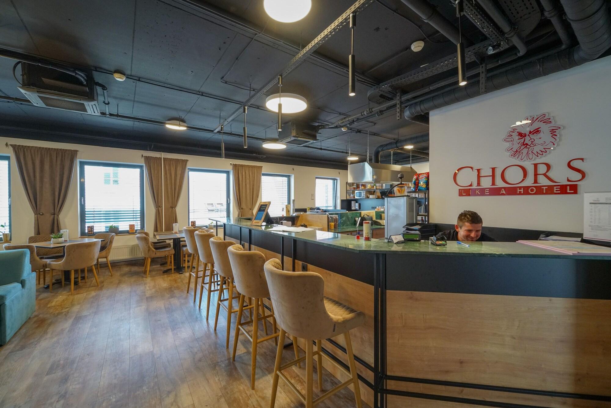 Vista Lobby CHORS like a hotel | Capsule & NFT Boutique Hostel Bratislava | City Center