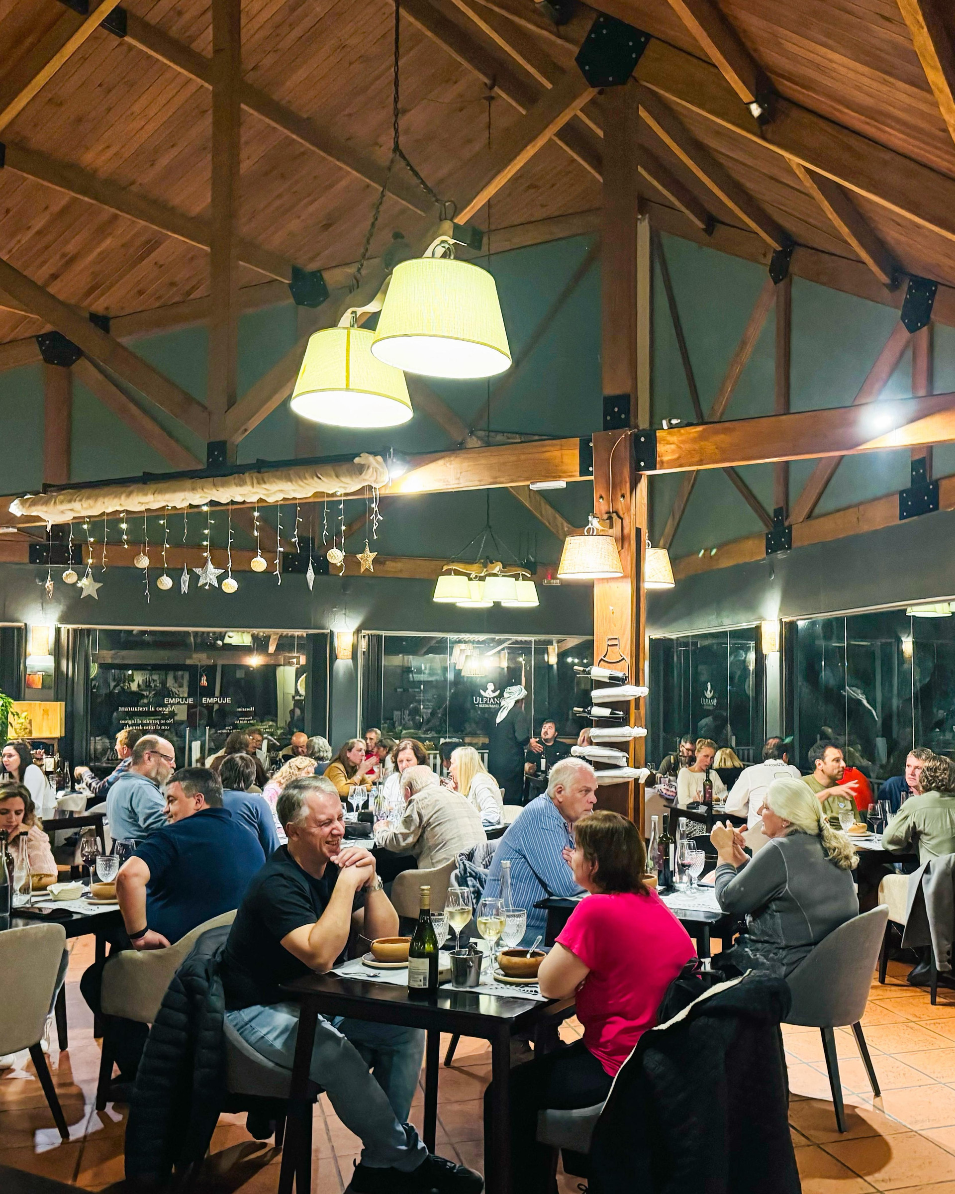 Restaurant Howard Johnson Hotel & Spa Villa General Belgrano