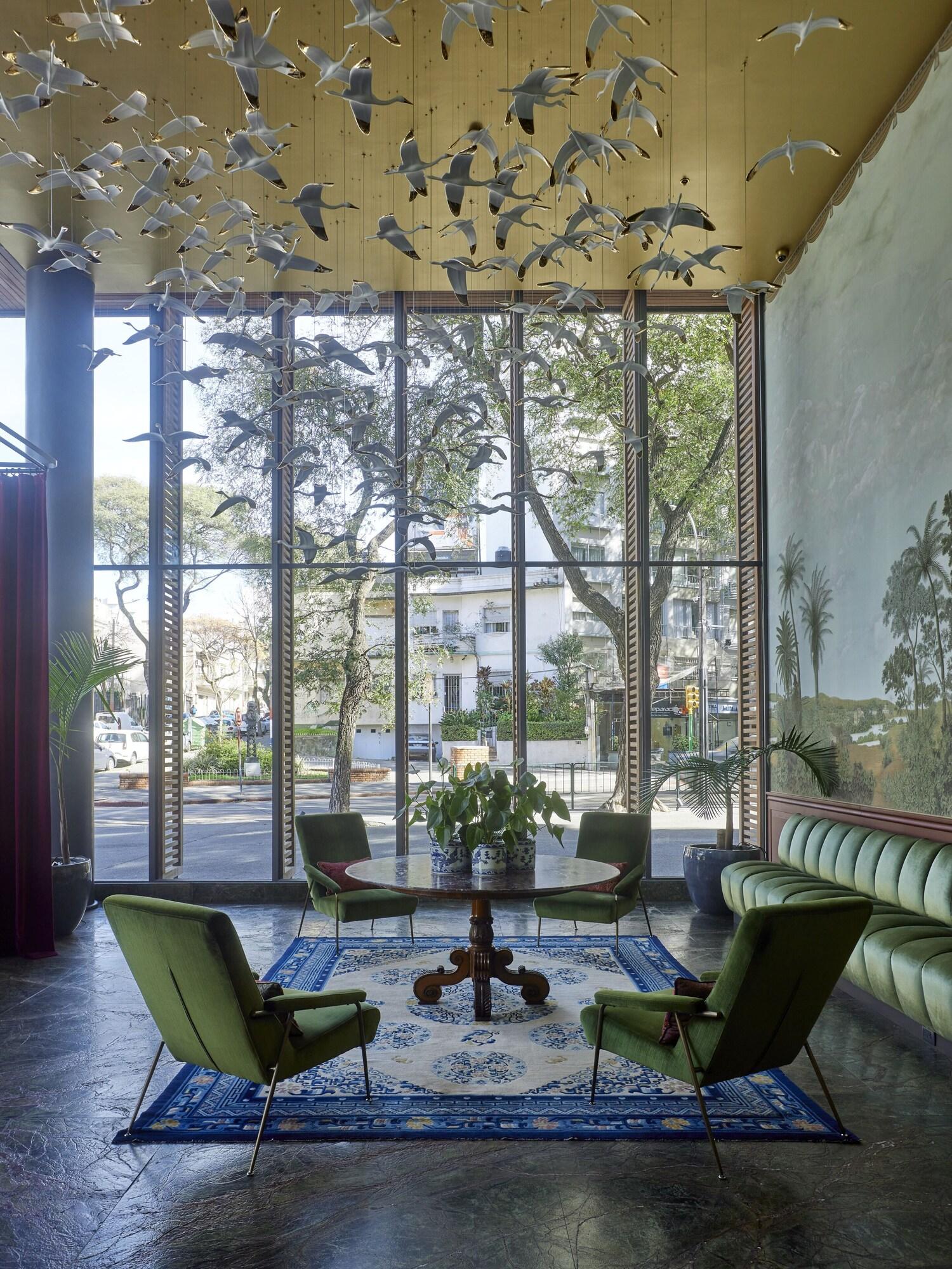 Vista Lobby Hotel Montevideo - Leading Hotels of the World
