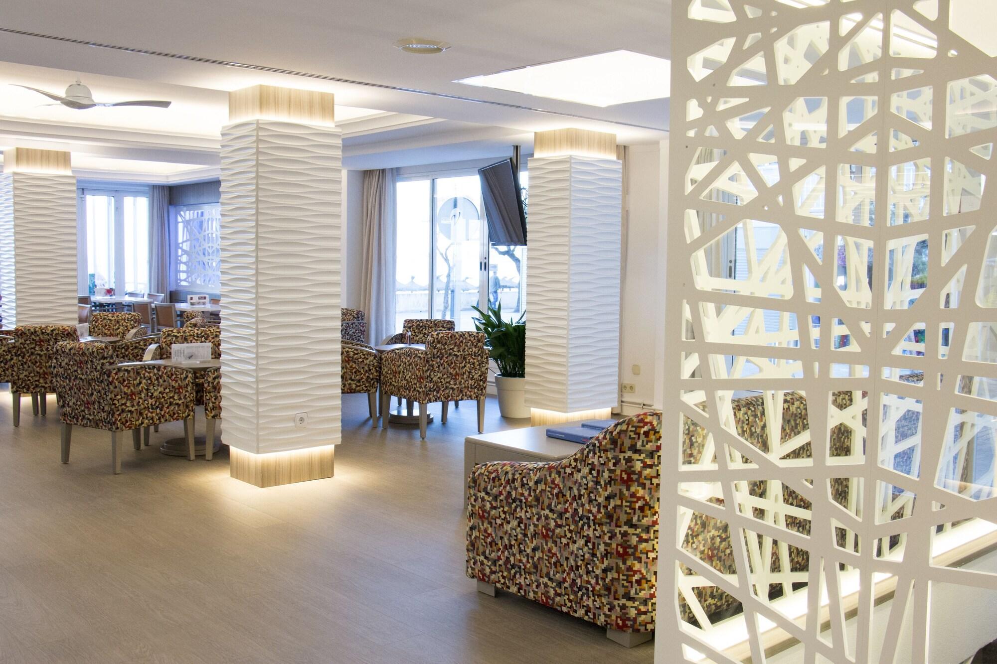 Vista Lobby Hotel Voramar Mallorca