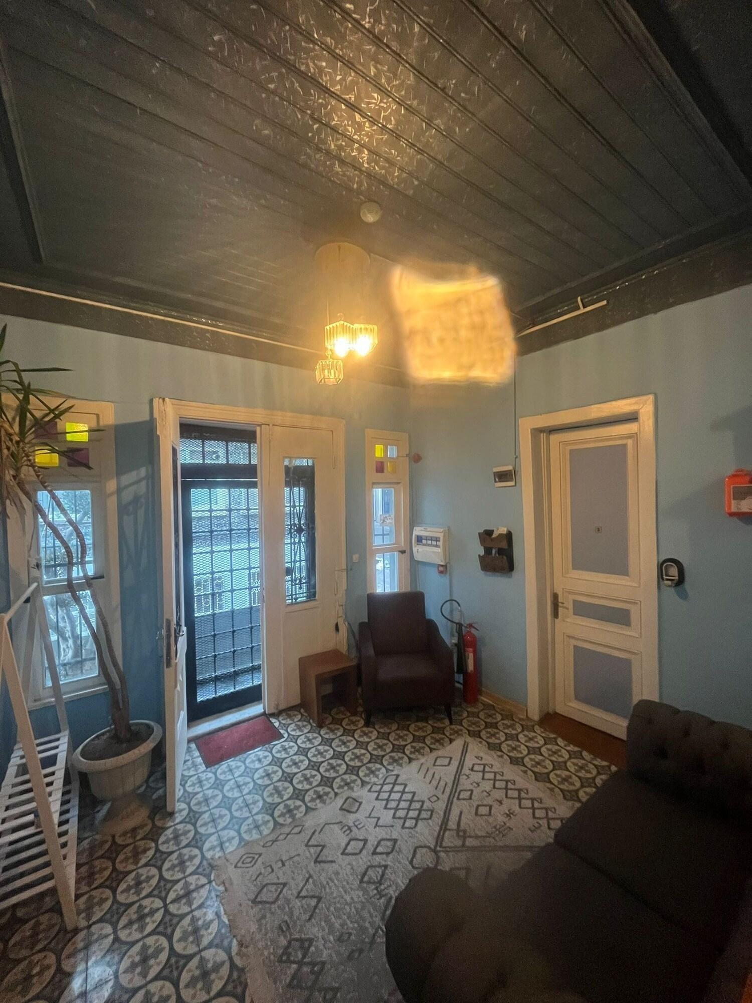 Vista Exterior Taksim Cinar Suit