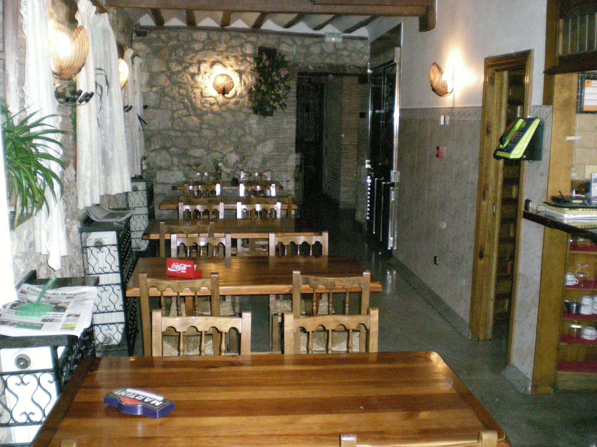 Bar/Salón Hotel Puerta Romeros