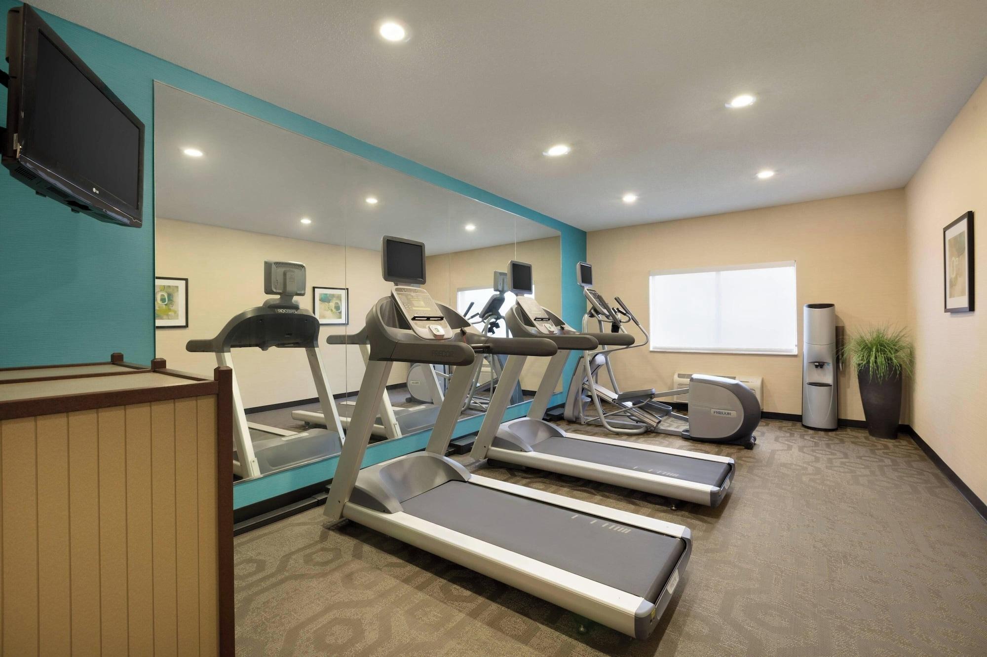 Gimnasio Fairfield Inn & Suites Bismarck South