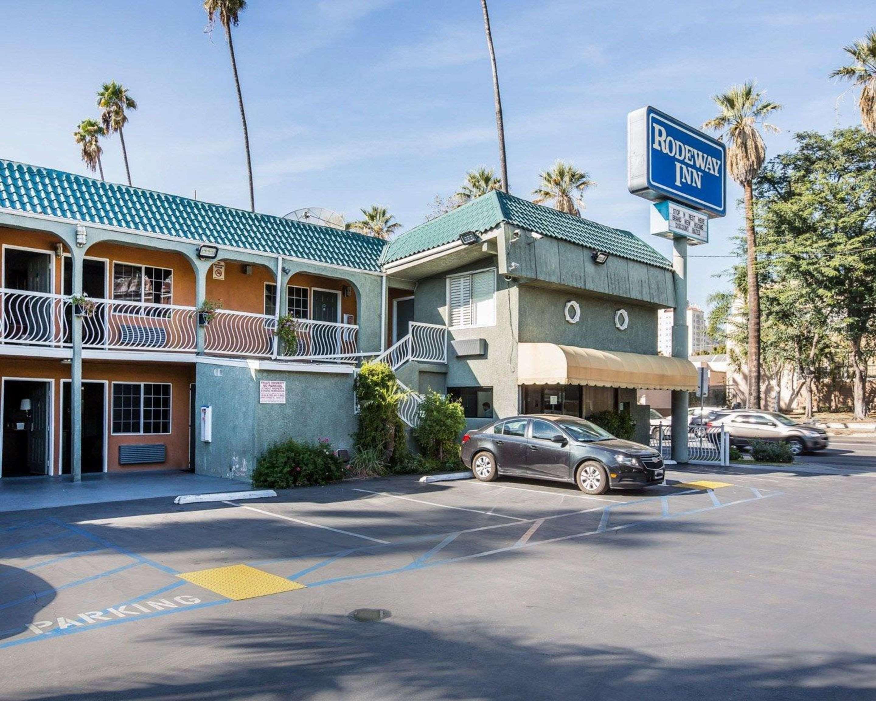 Vista Exterior Rodeway Inn Hollywood