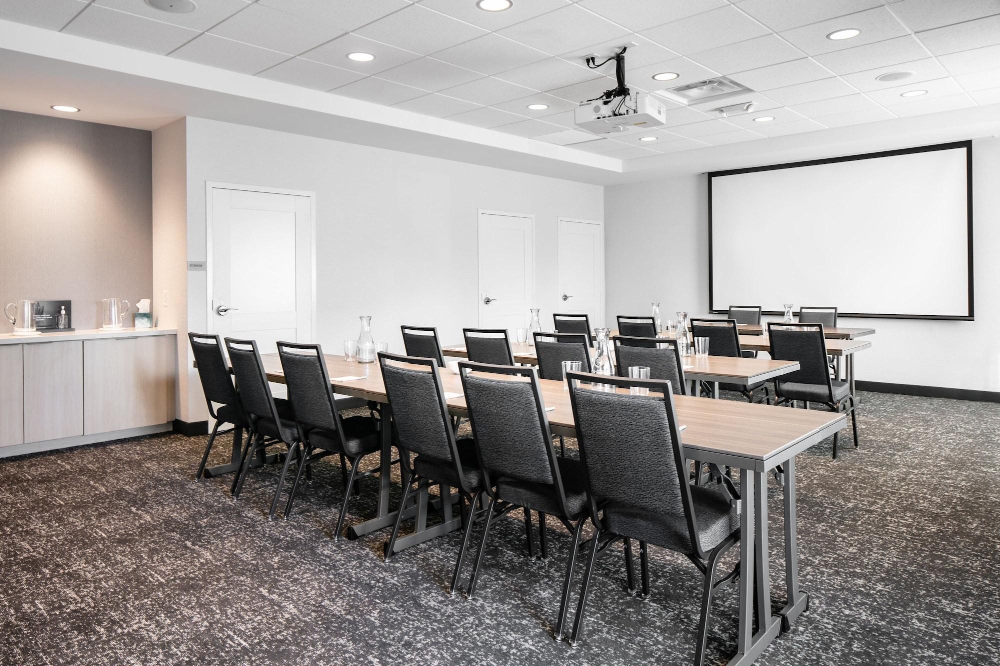 Sala de Reuniones TownePlace Suites by Marriott Madison West/Middleton